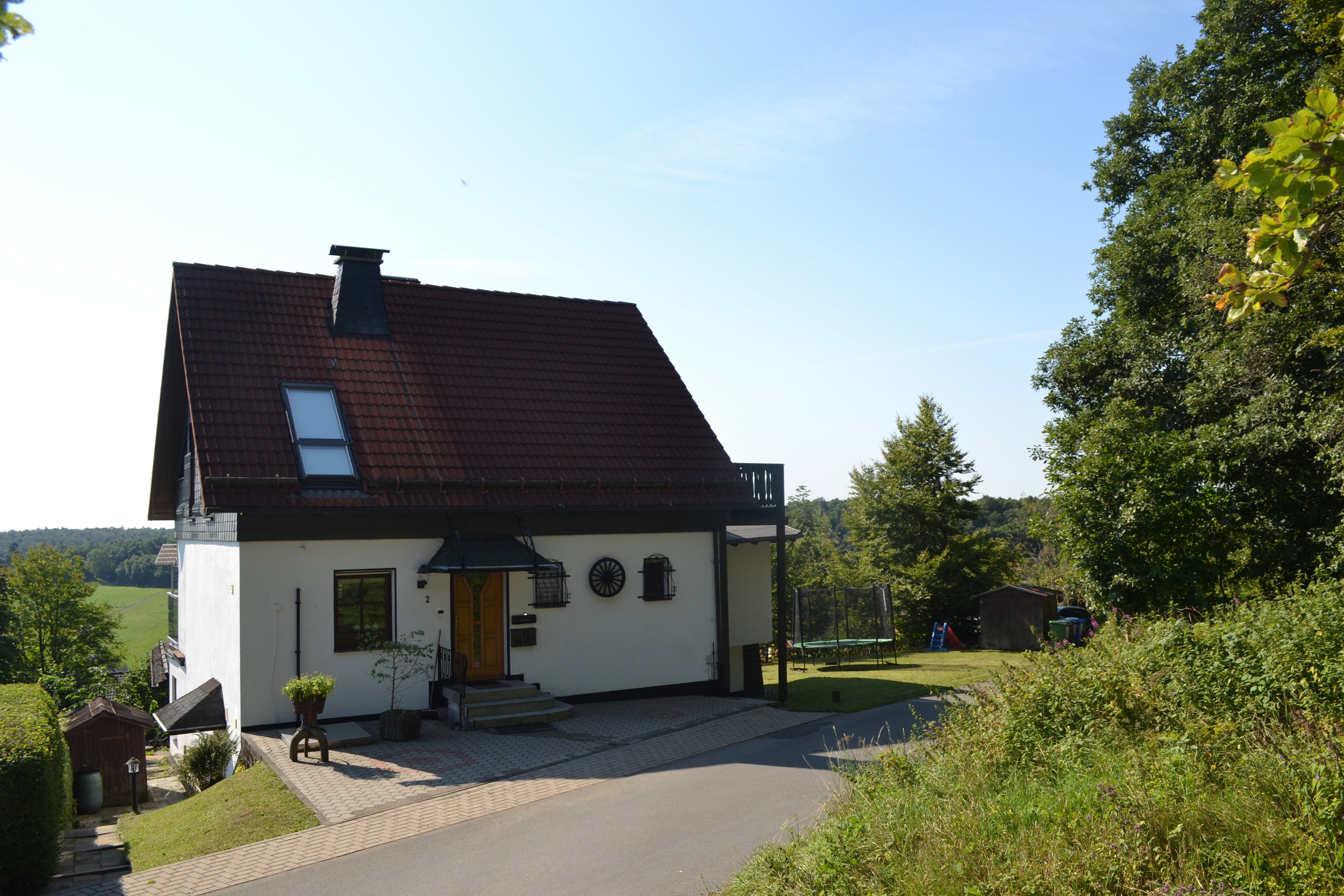 - image: 27