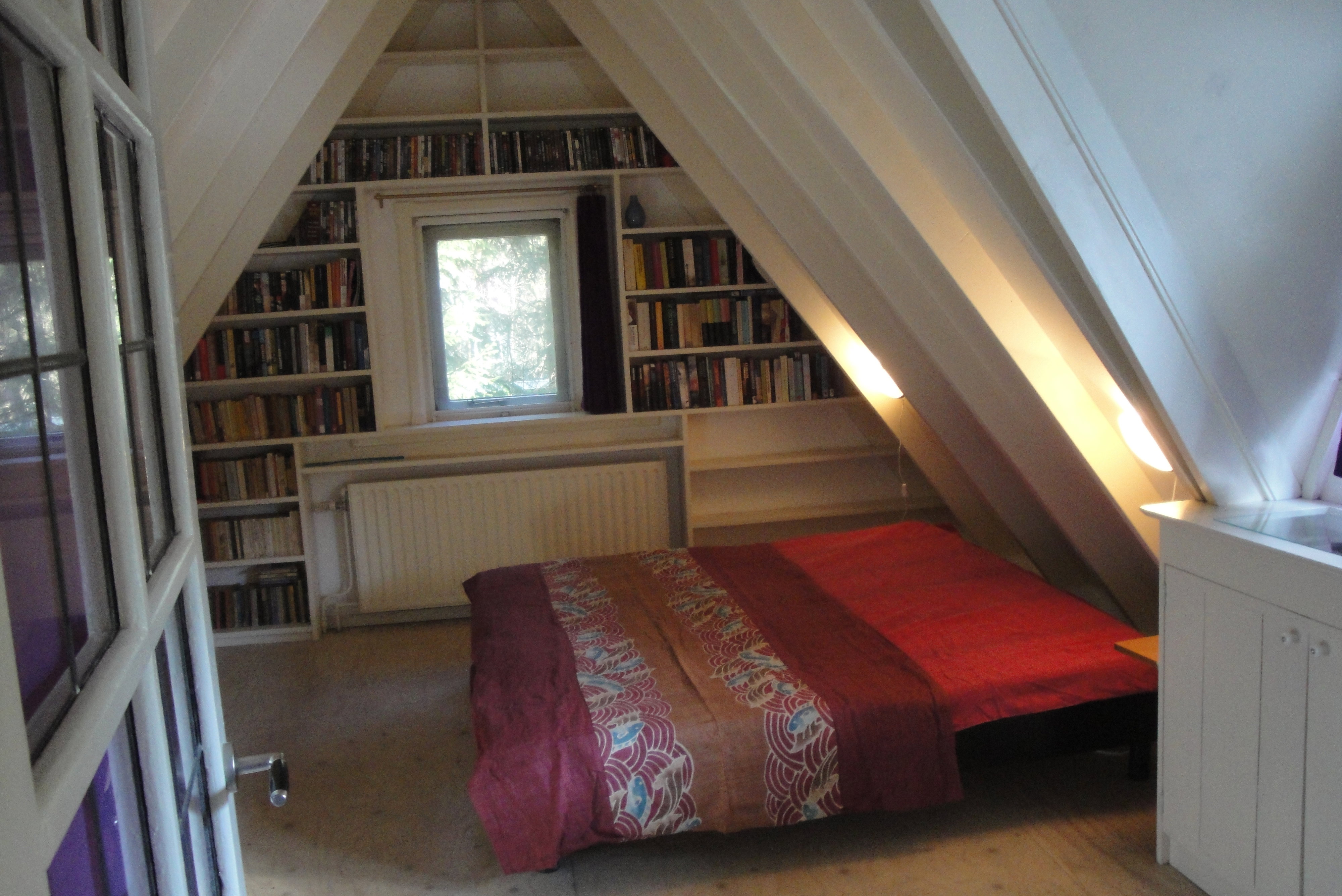 - image: 11