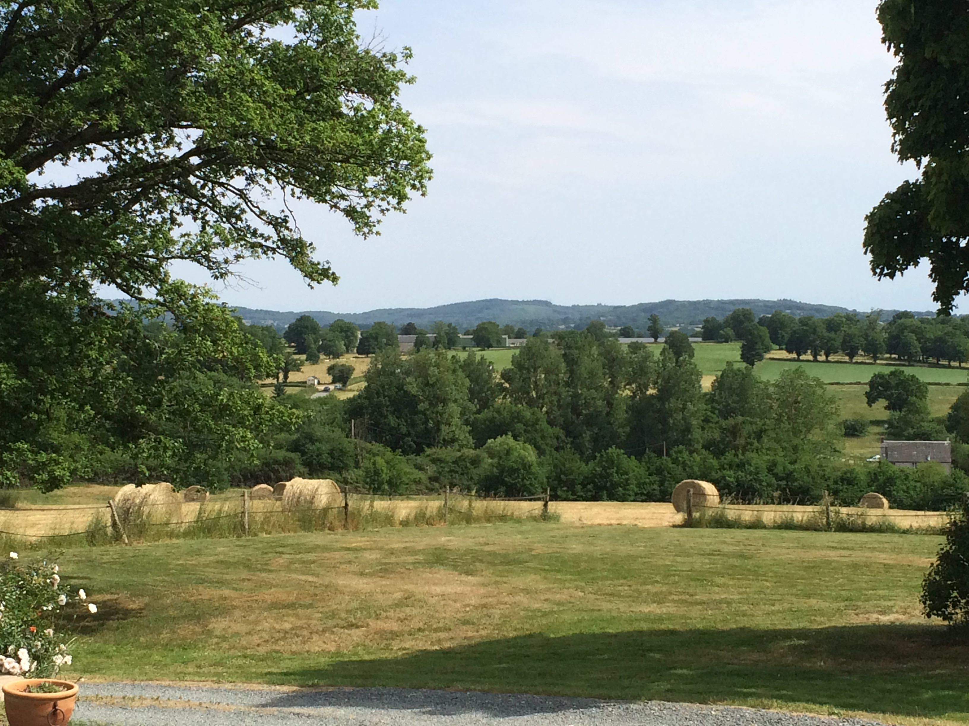 Naturhäuschen in Malleret-Boussac