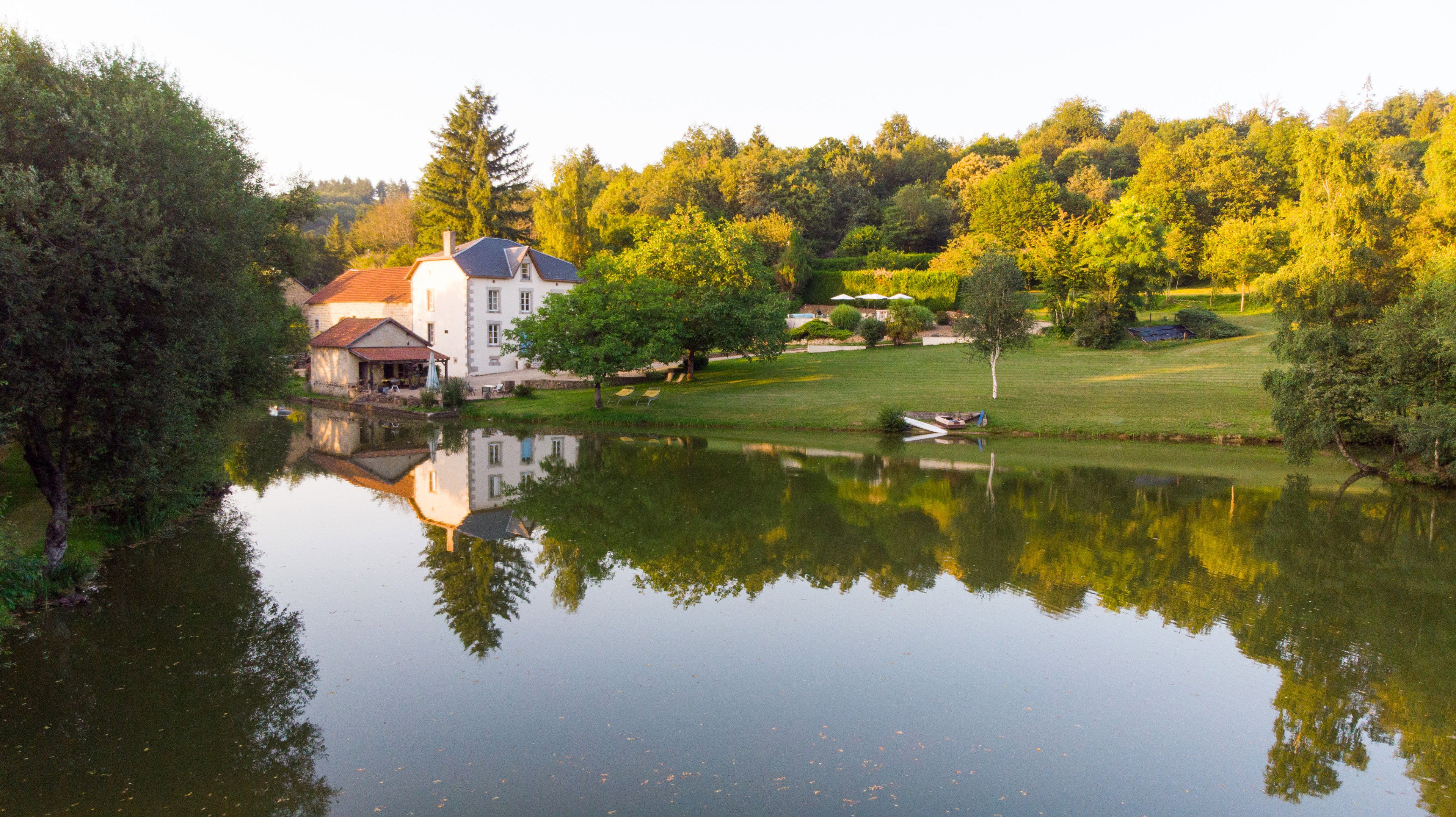 Nature house in Saint-Moreil