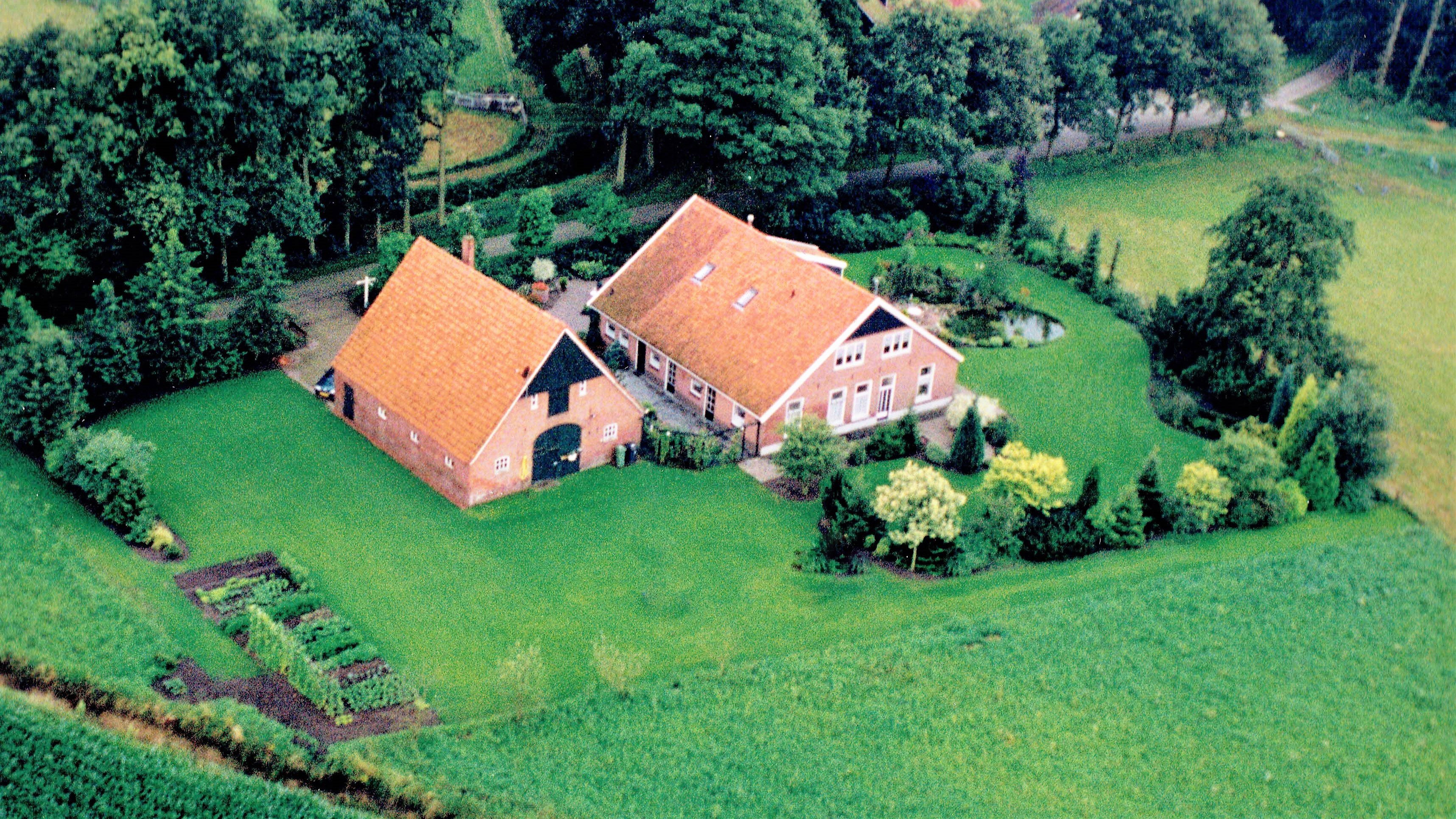 - image: 26