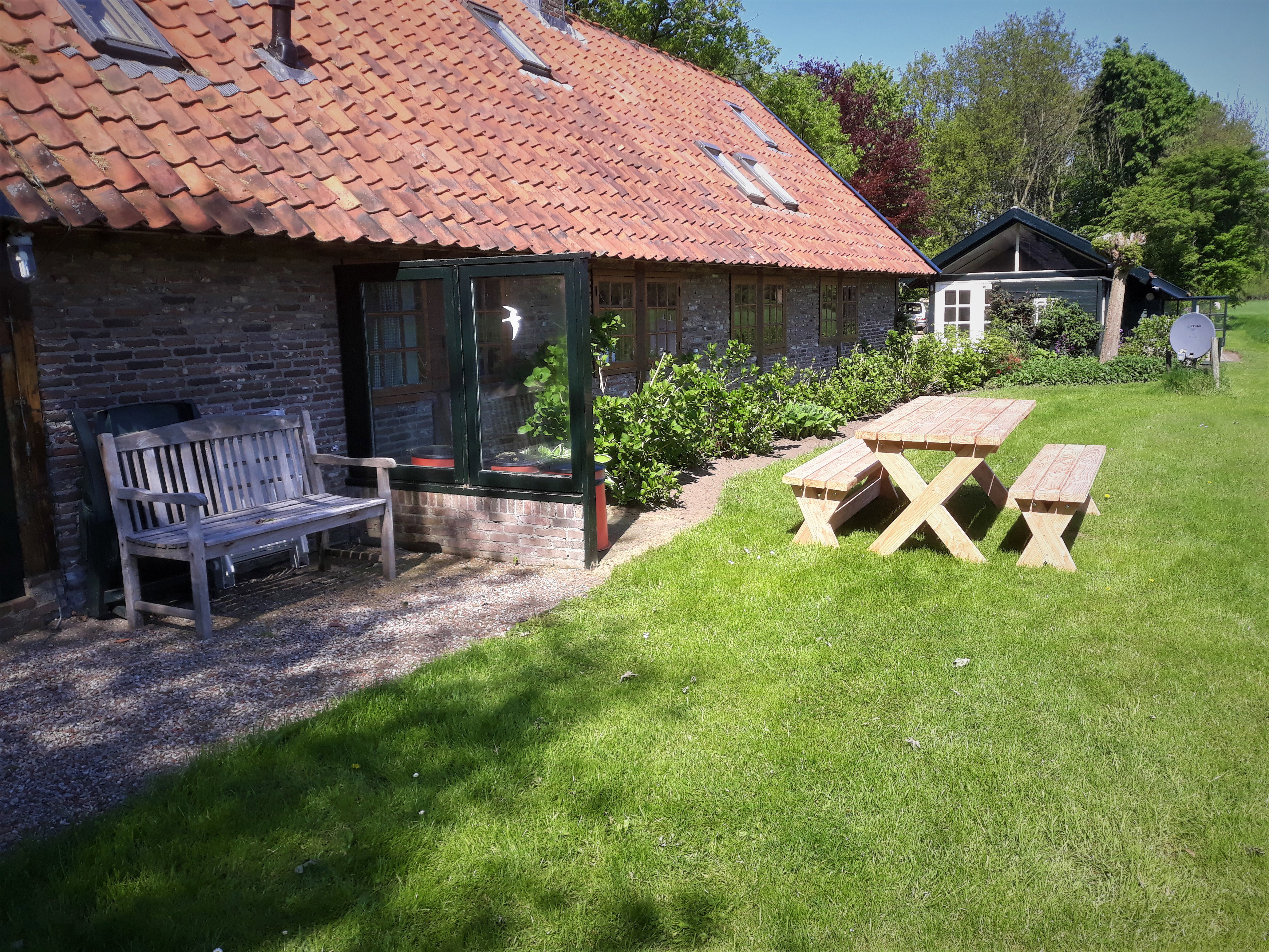 - image: 14
