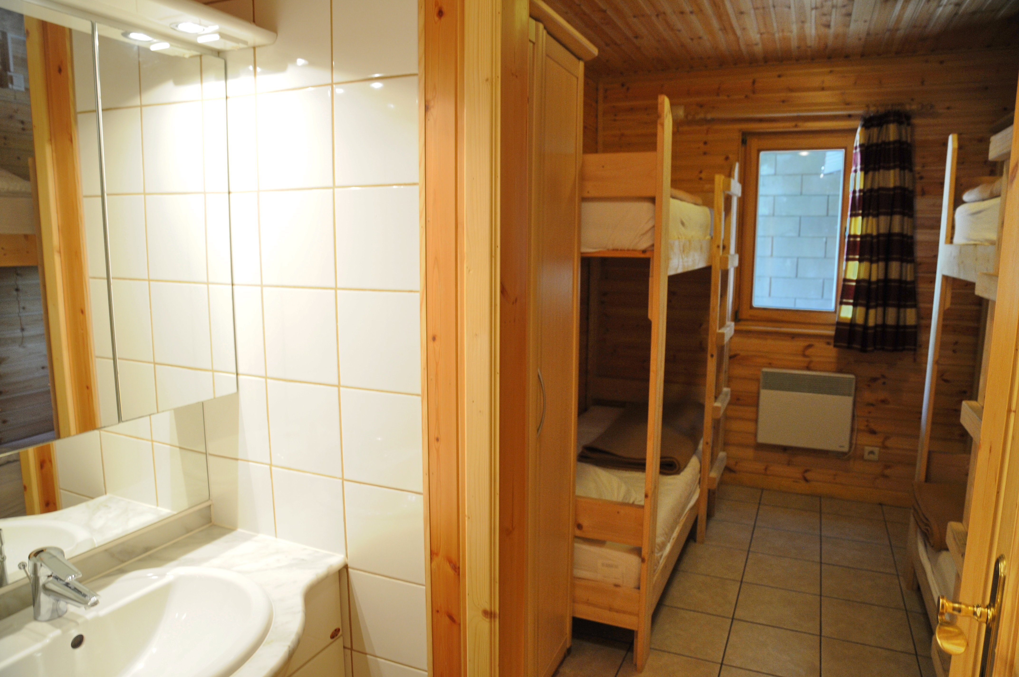 - image: 12