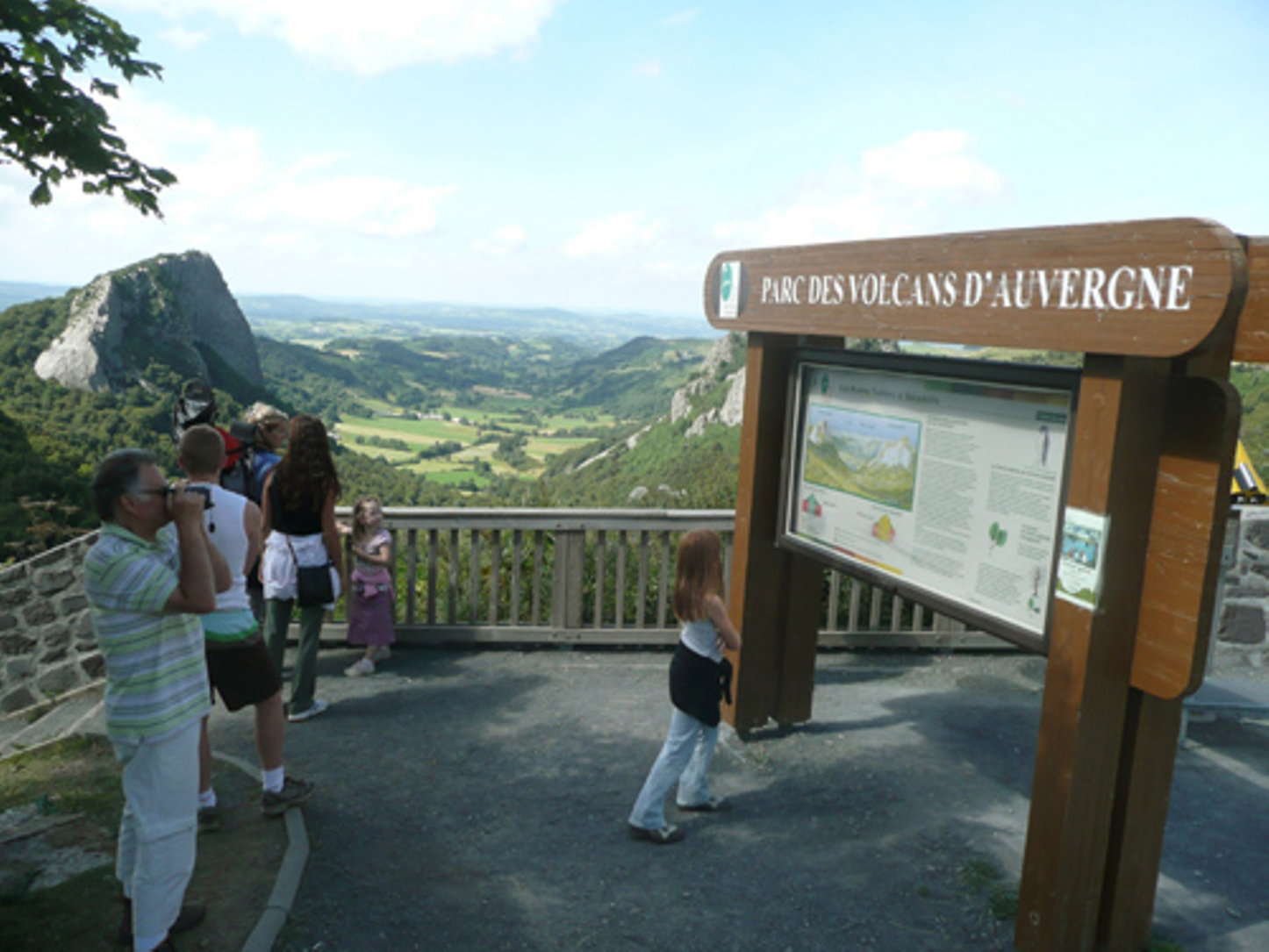 - image: 12