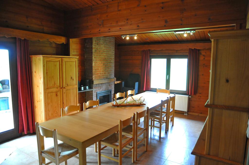 Maison nature à Hour