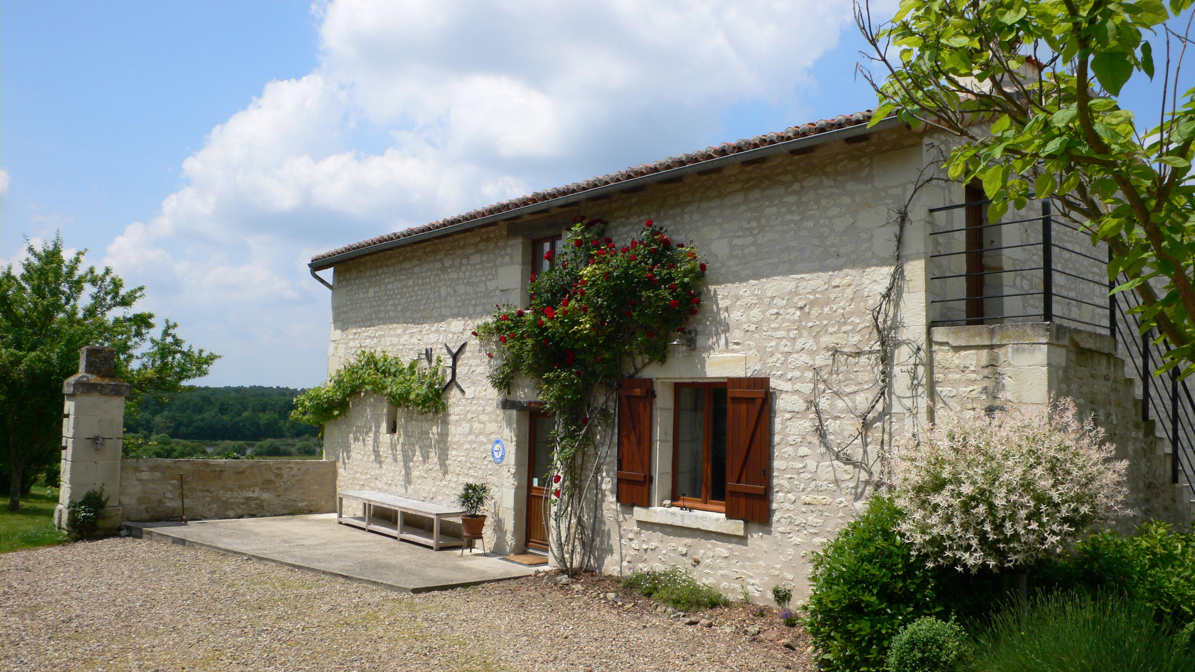 Nature house in Vouneuil sur Vienne