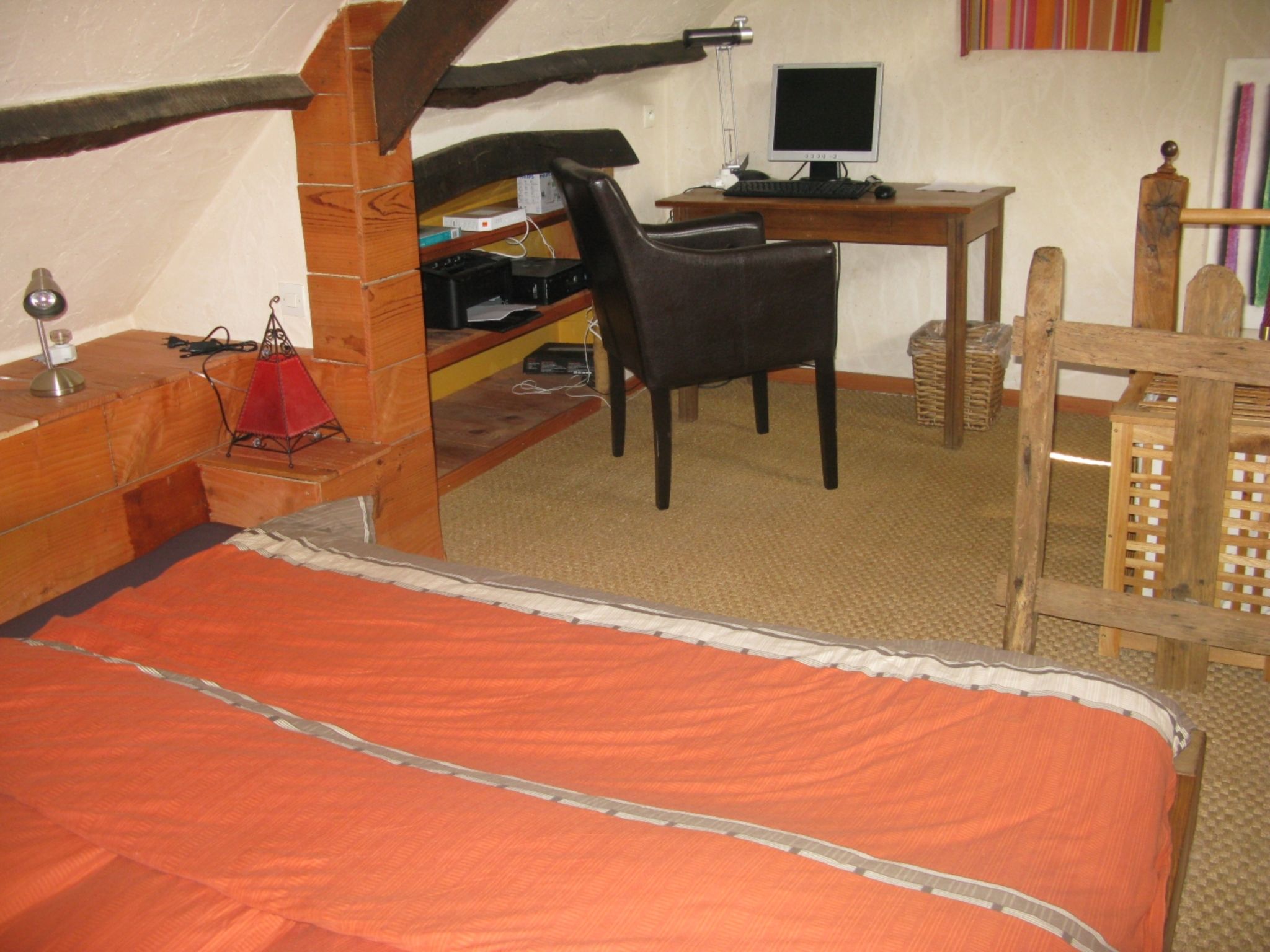 - image: 12