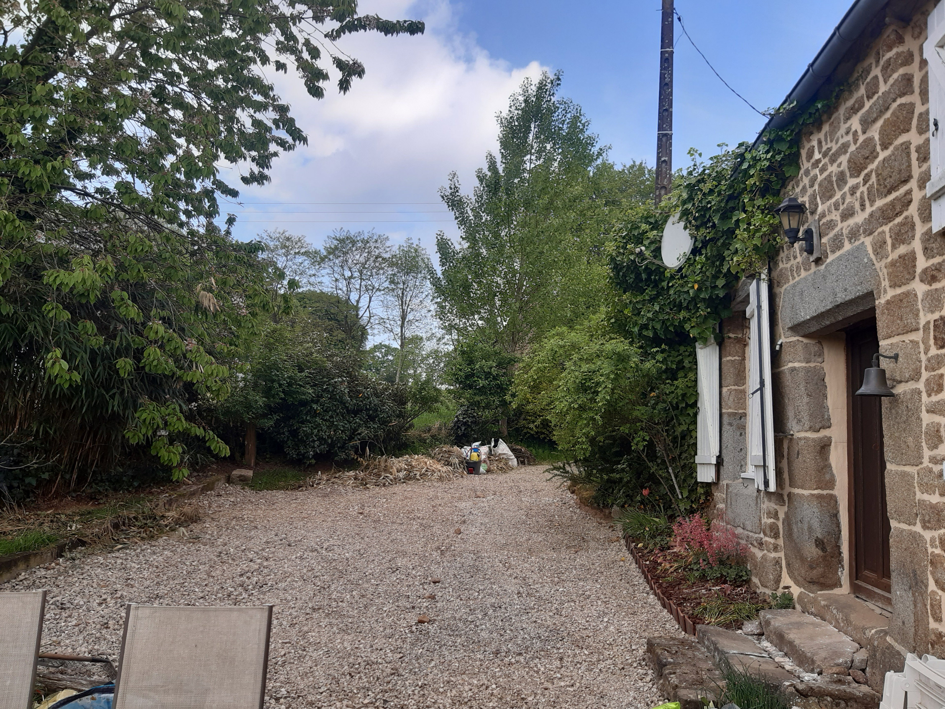 Casa nella natura a ST. BOMER LES FORGES