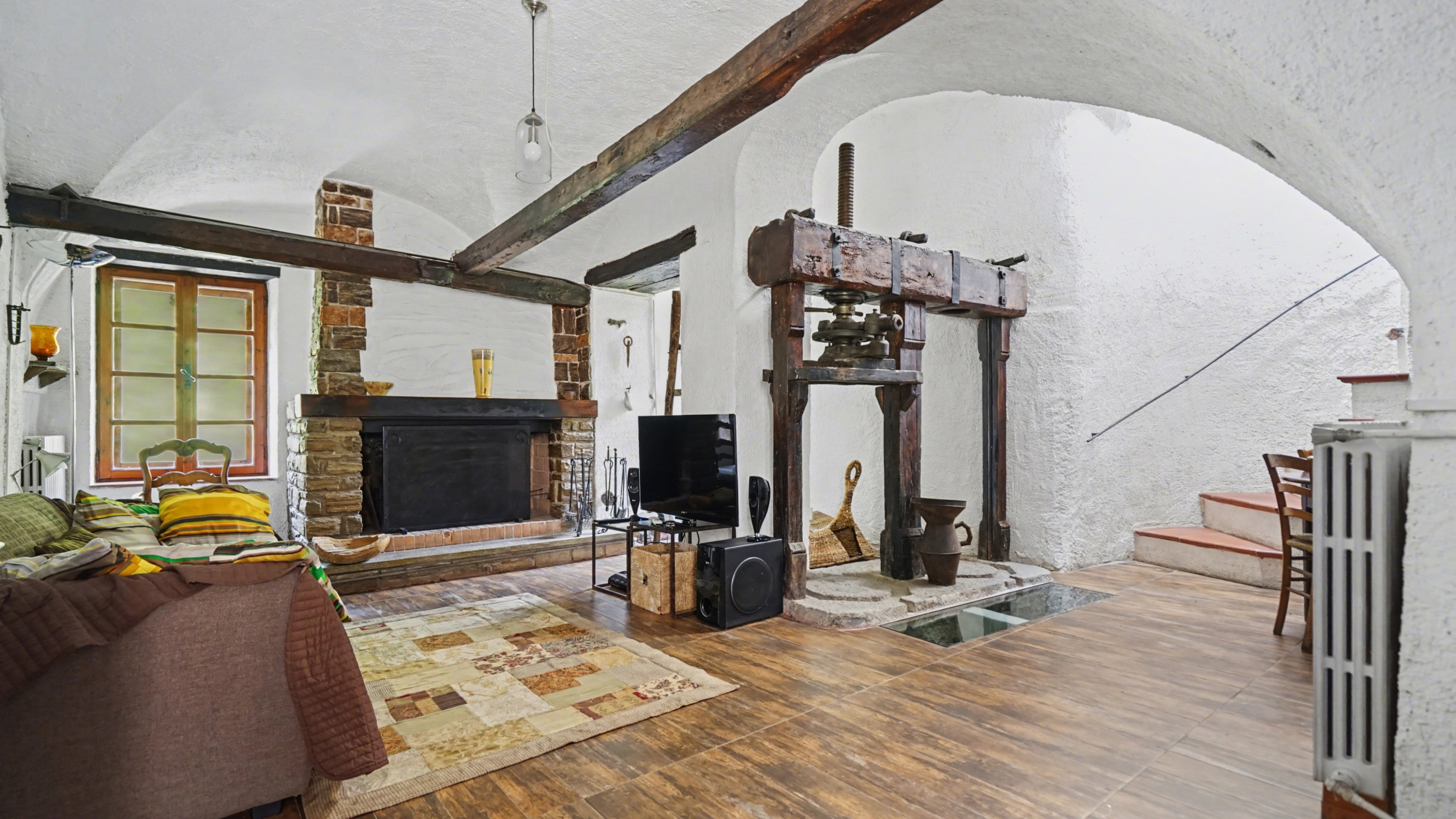Casa nella natura a castelvittorio