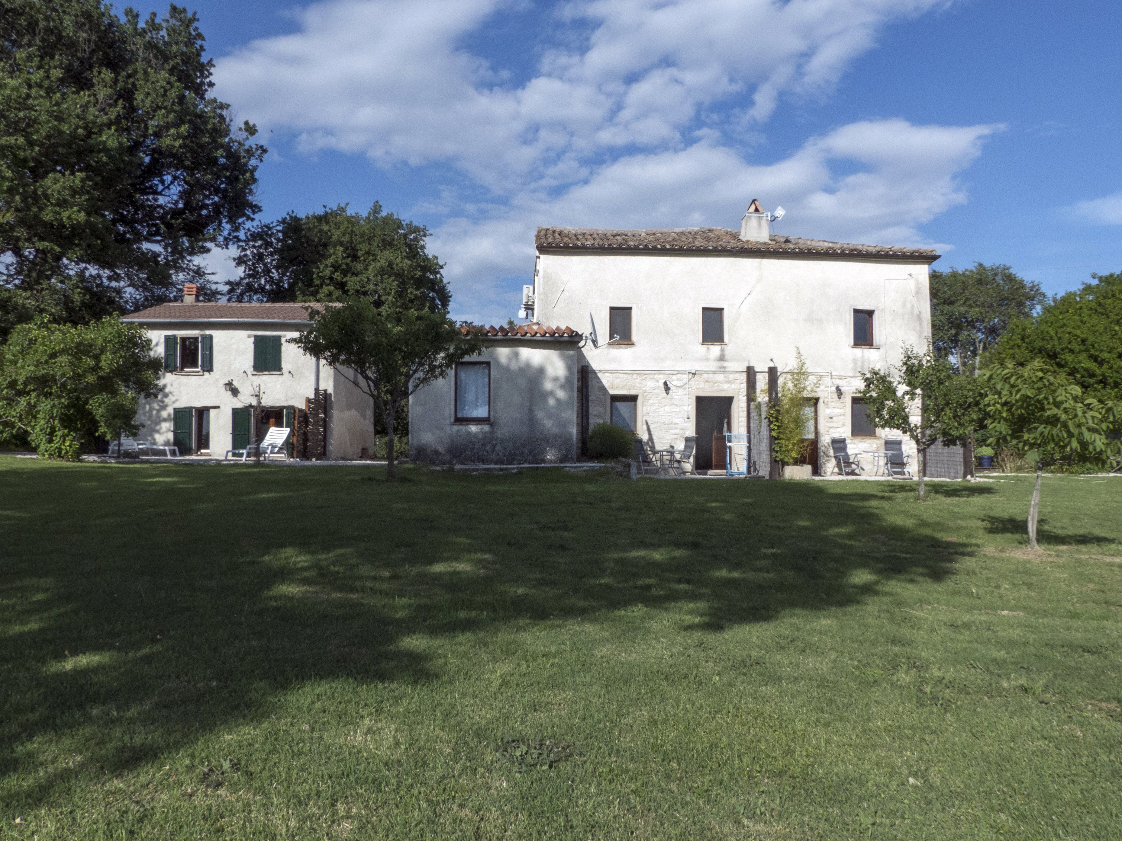 Casa nella natura a Pergola