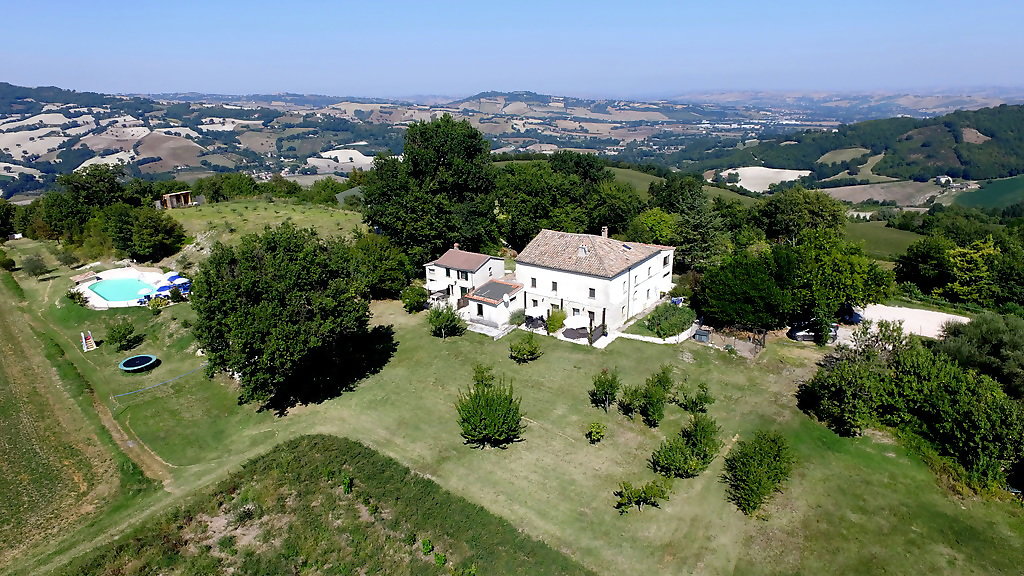 Casa nella natura a Pergola