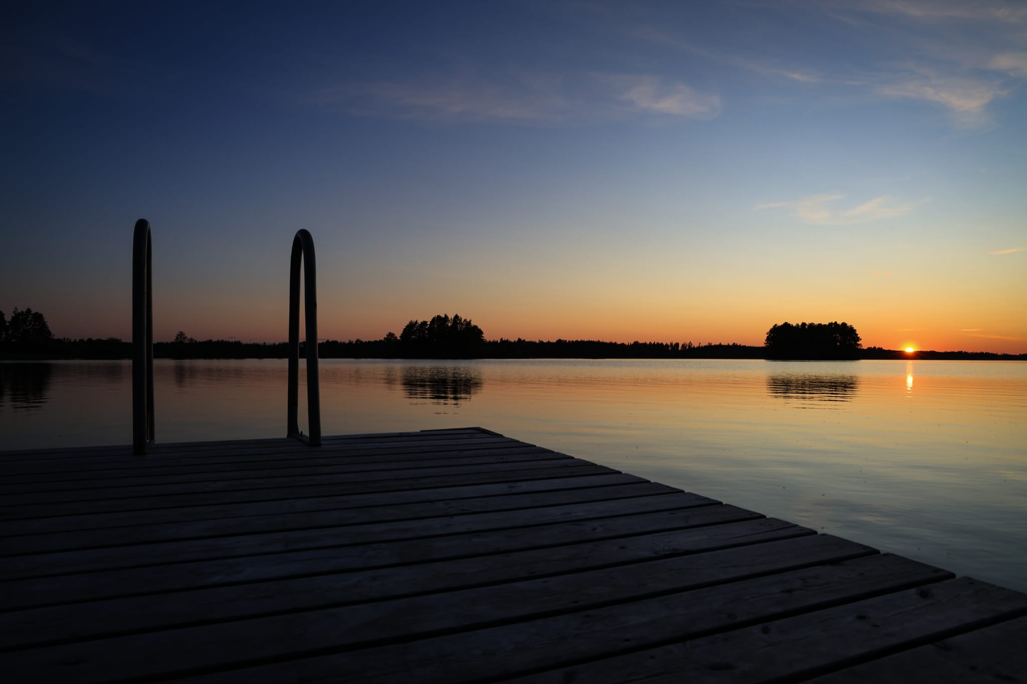 - image: 16