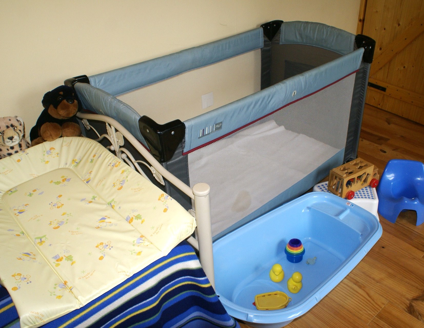 - image: 11