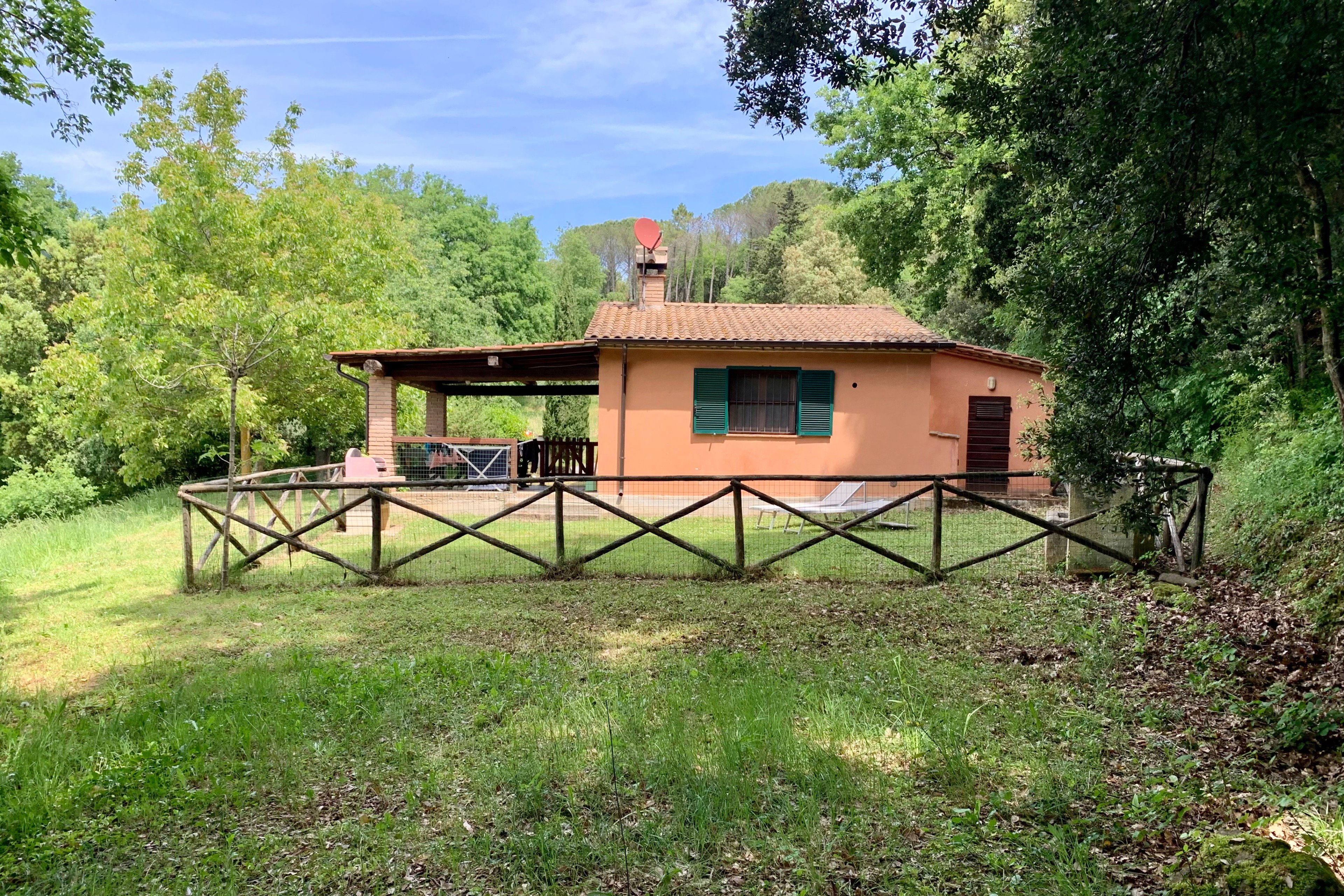 Nature house in Montescudaio
