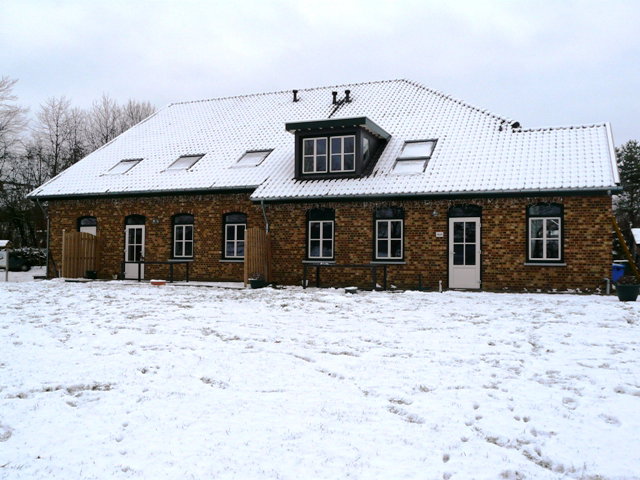 - image: 21