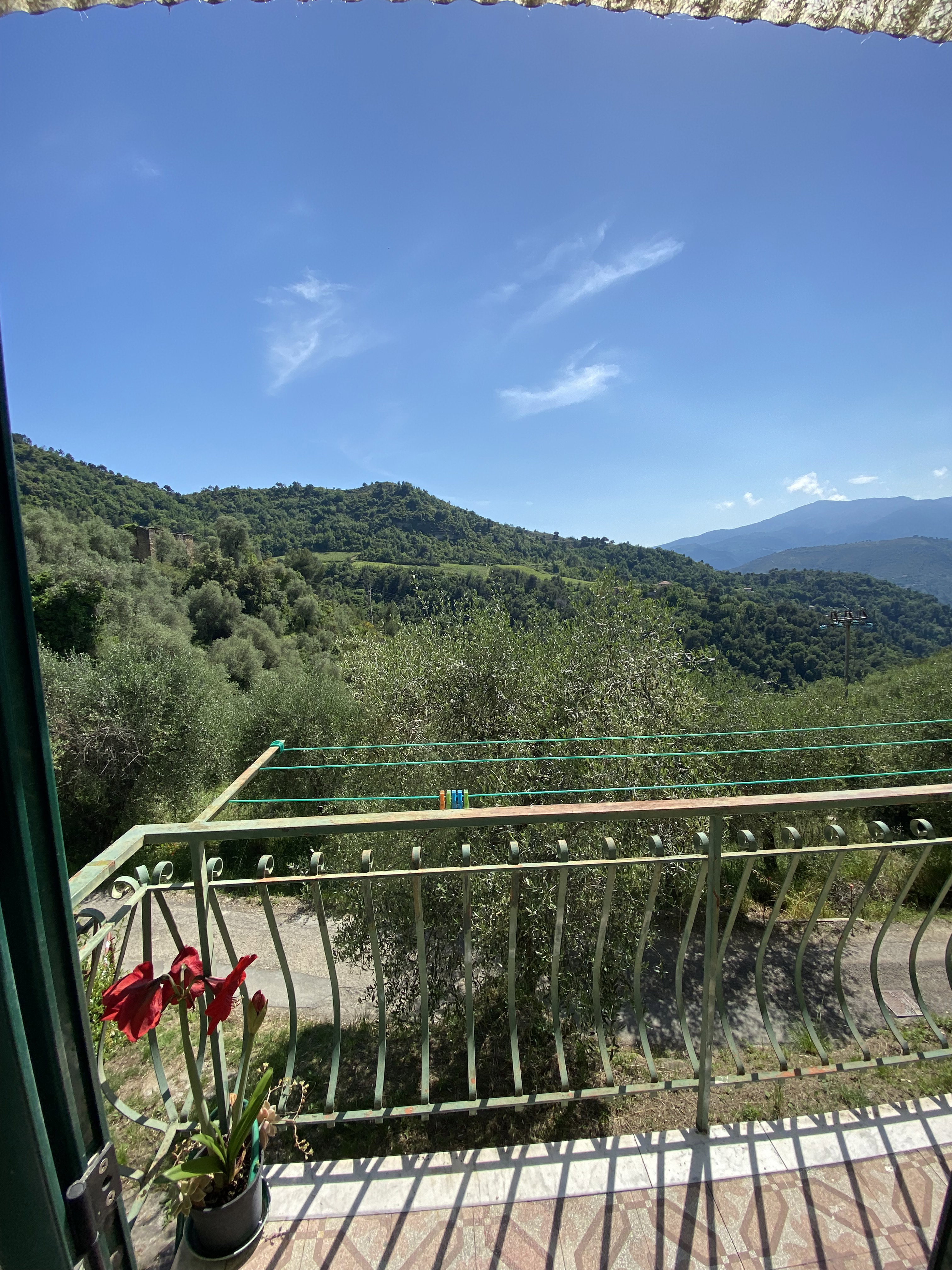 Casa nella natura a Camporosso