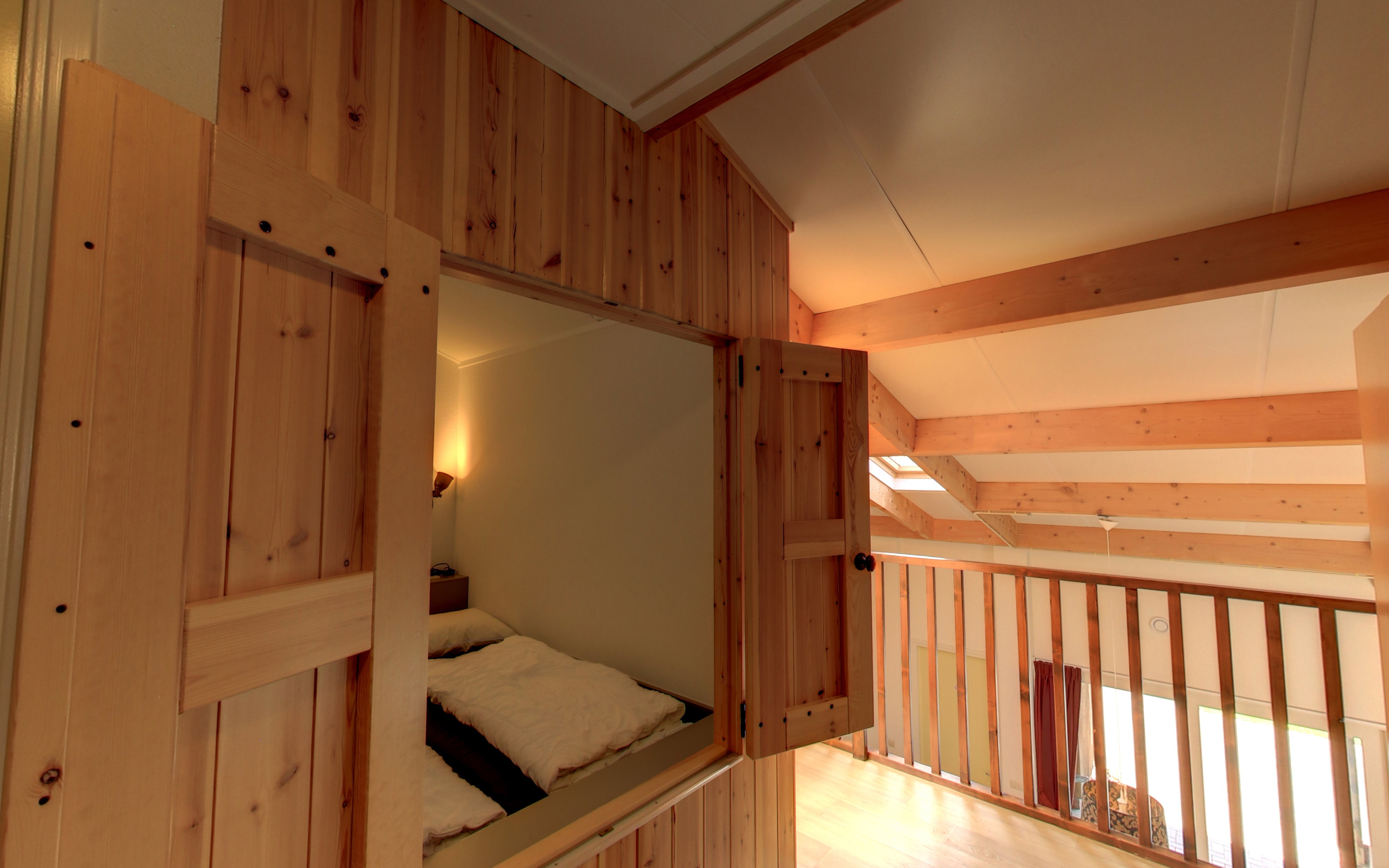 - image: 10