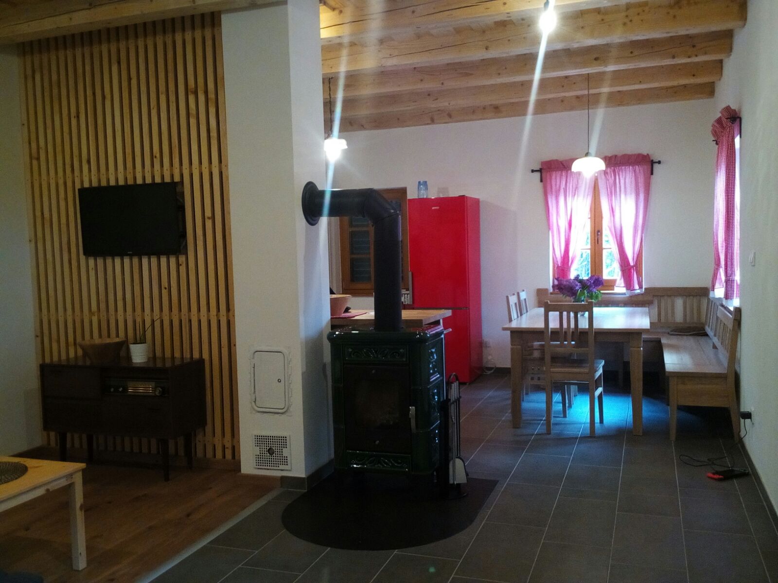 - image: 25