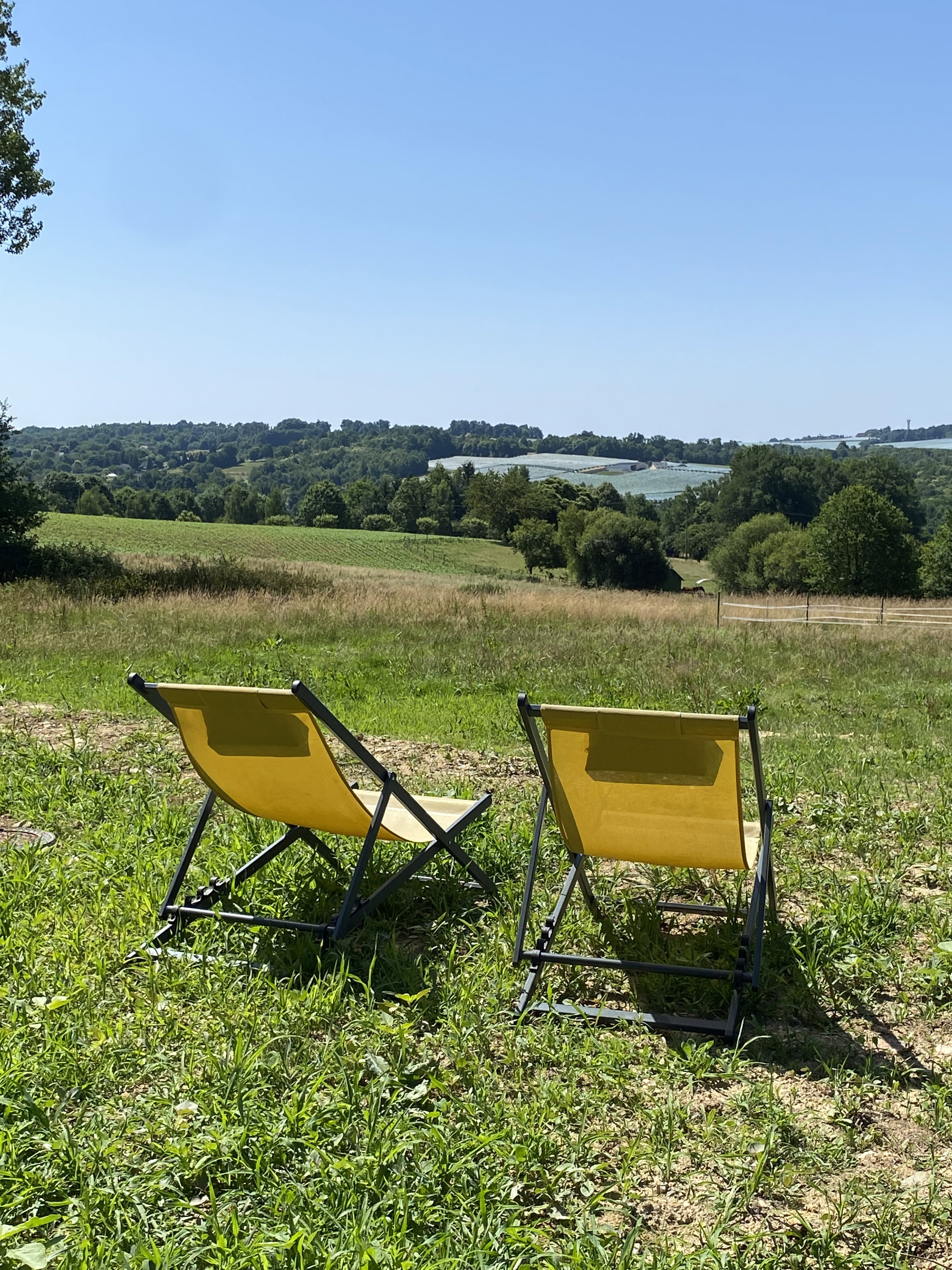 Nature house in Saint-Cyr-les-Champagnes