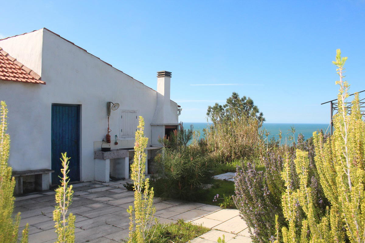 Nature house in Nazare
