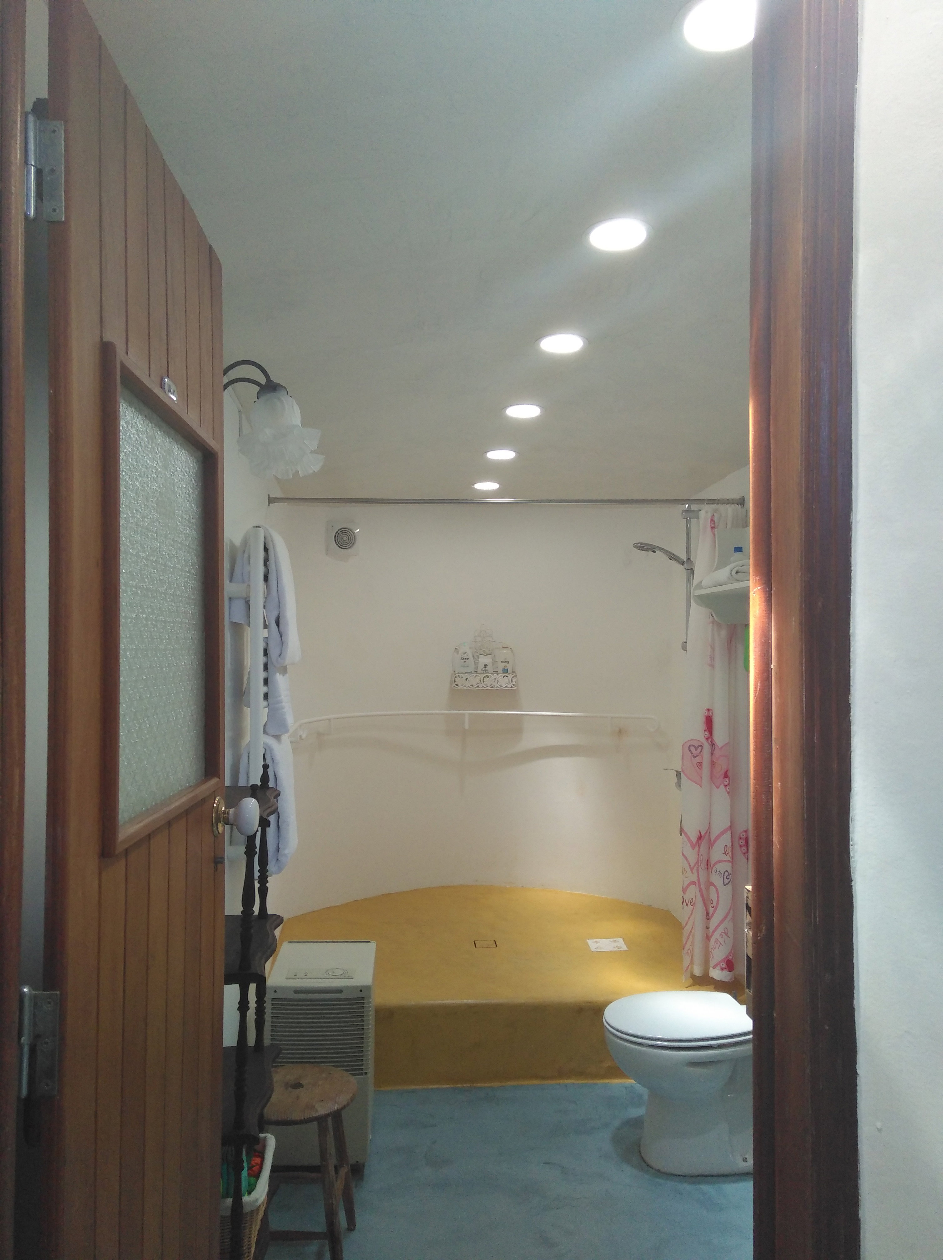 - image: 27