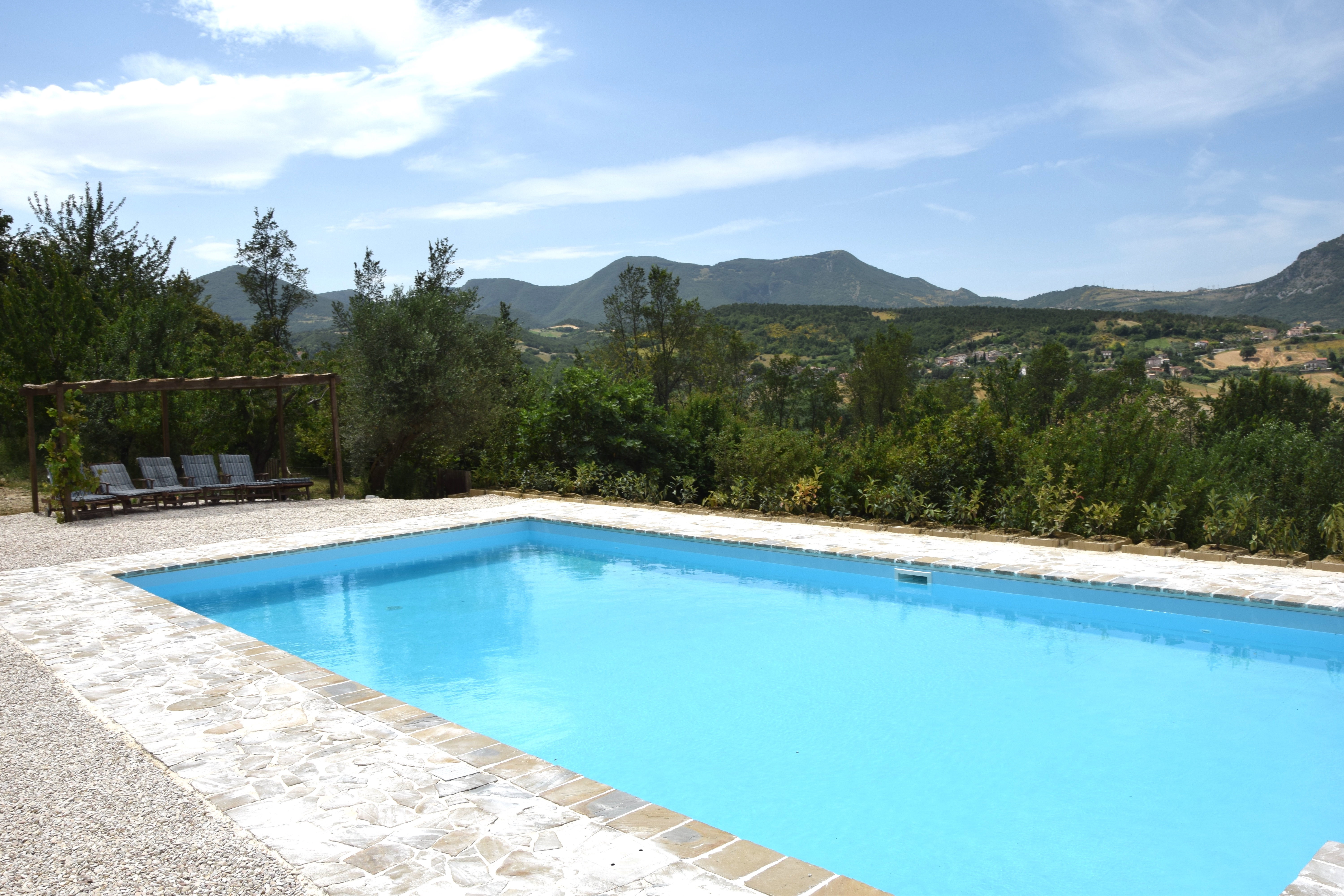 Casa nella natura a Serra San Quirico