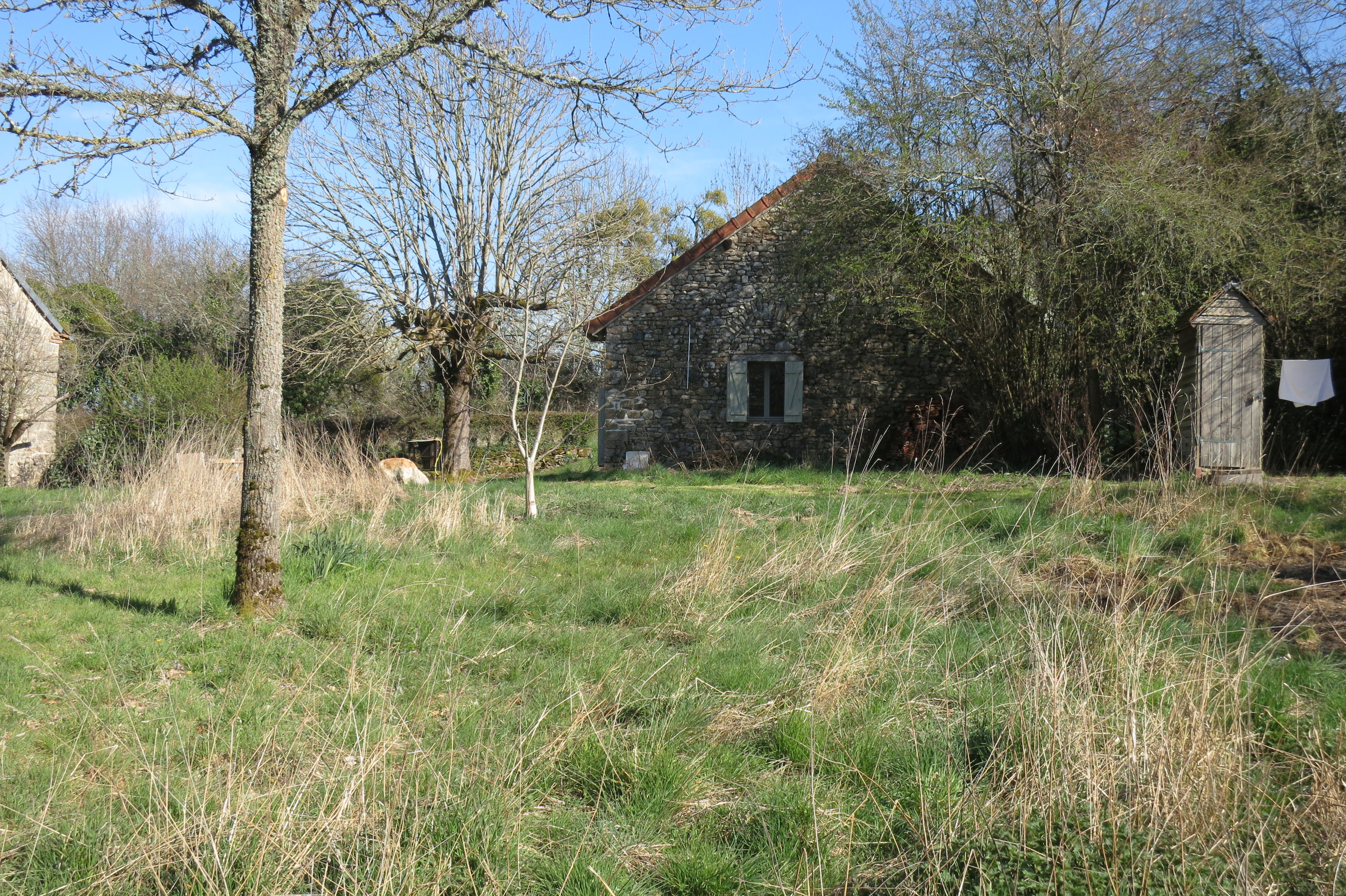 Casa nella natura a Genouillac