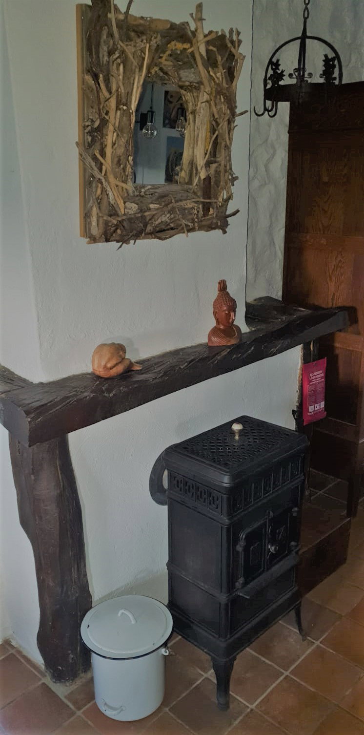 - image: 15