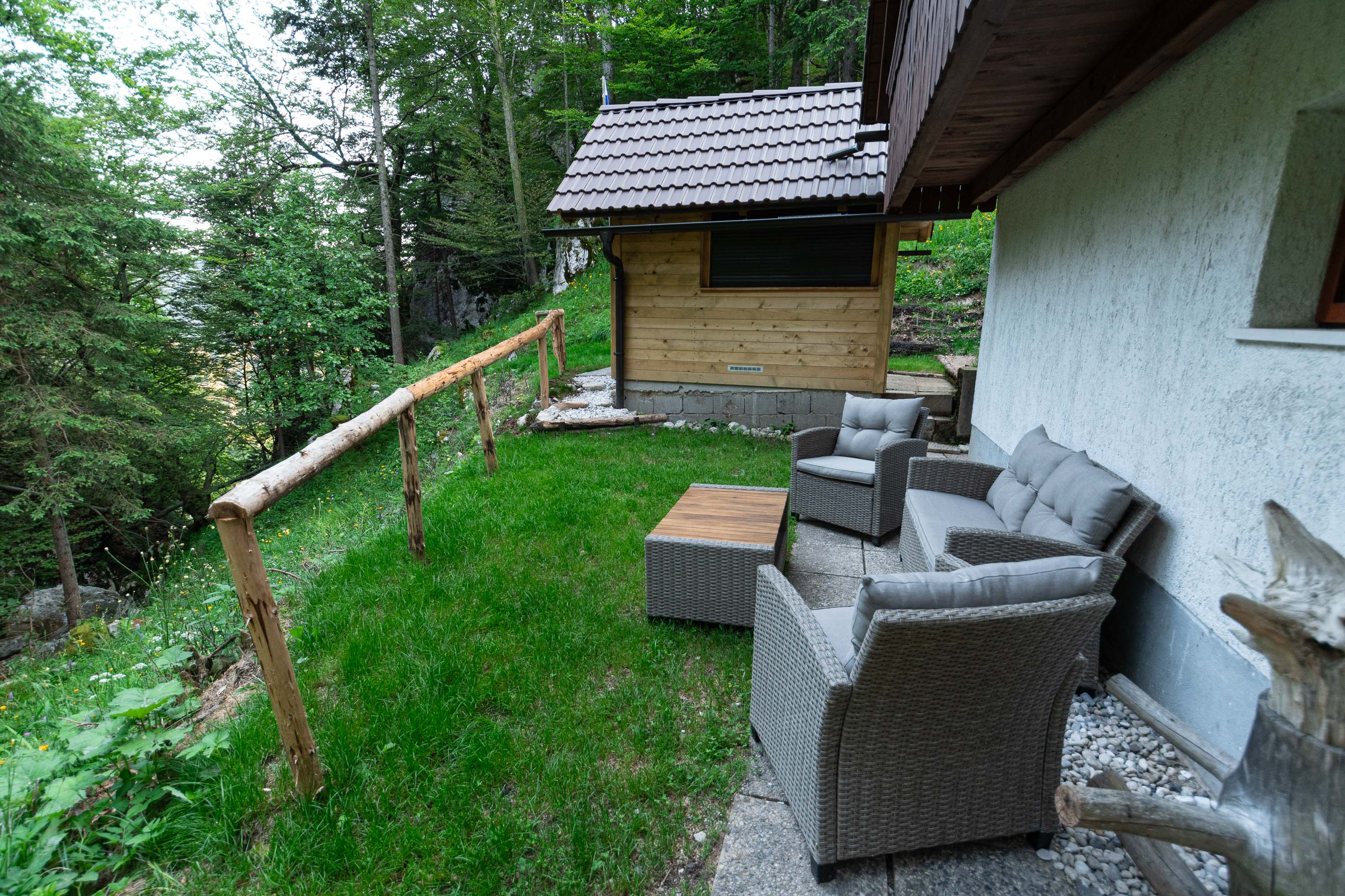 Casa nella natura a Žirovnica