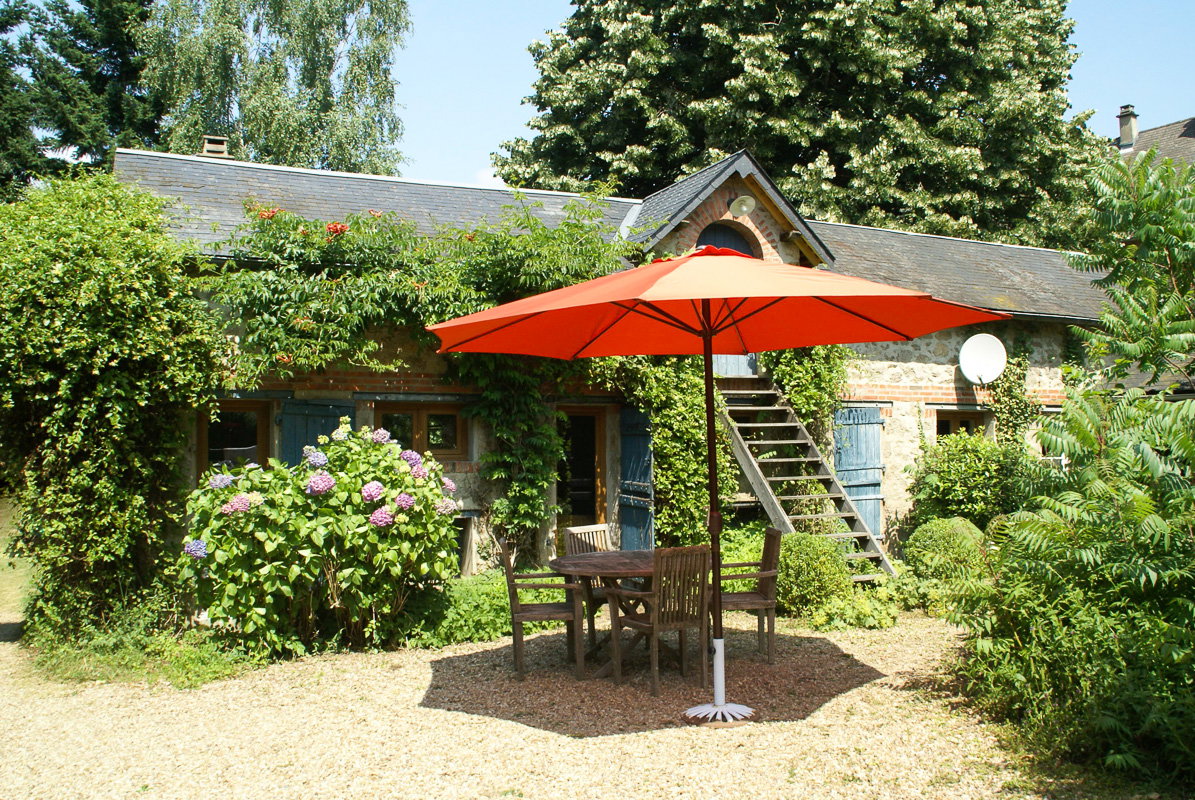 Nature house in Châtin