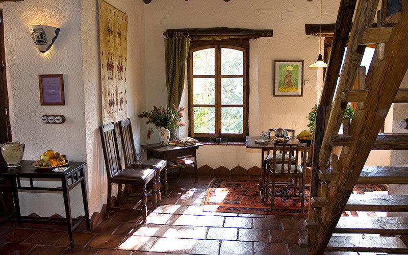- image: 22