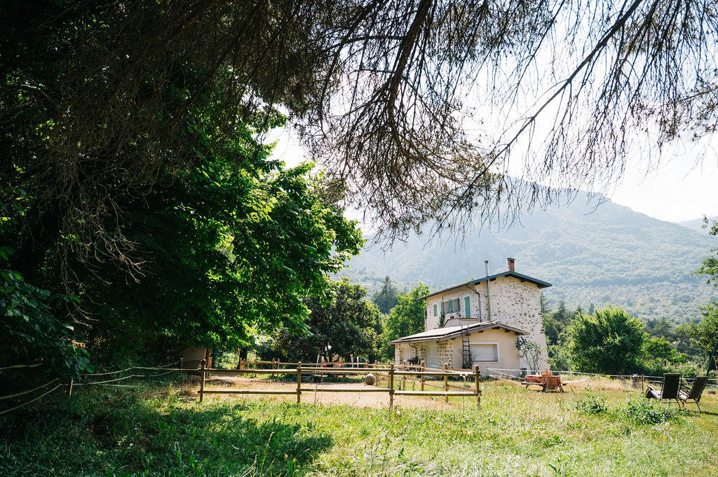 Maison nature à le brin de paille