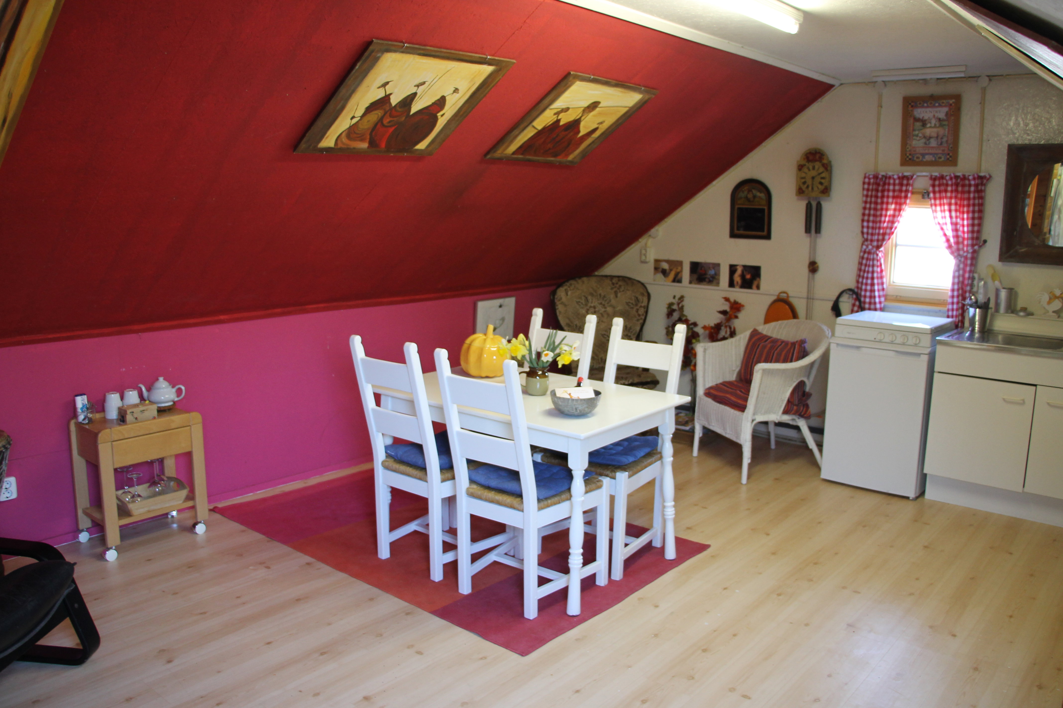 - image: 19