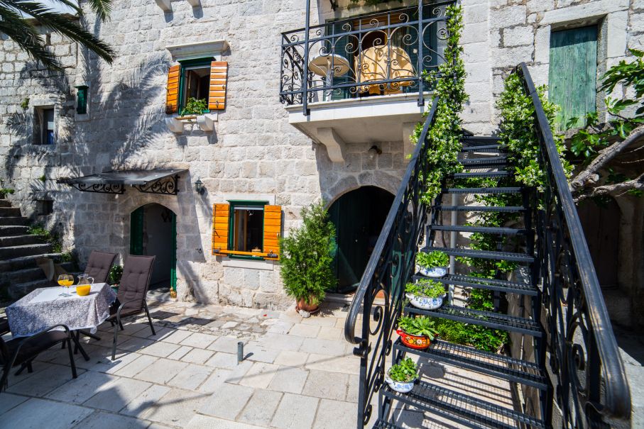 Maison nature à Podgora