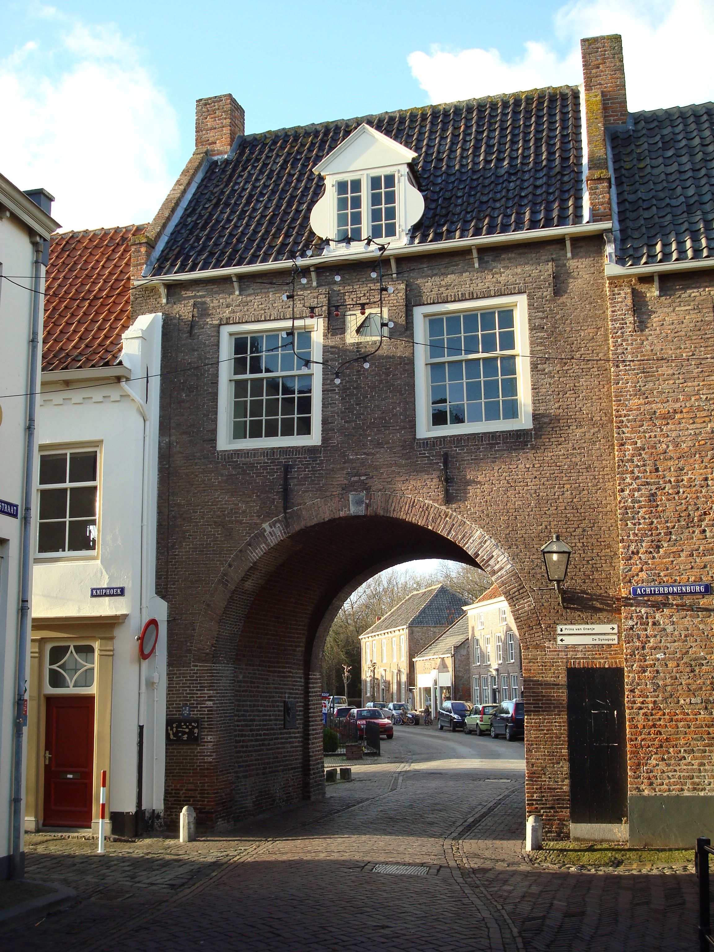 - image: 22