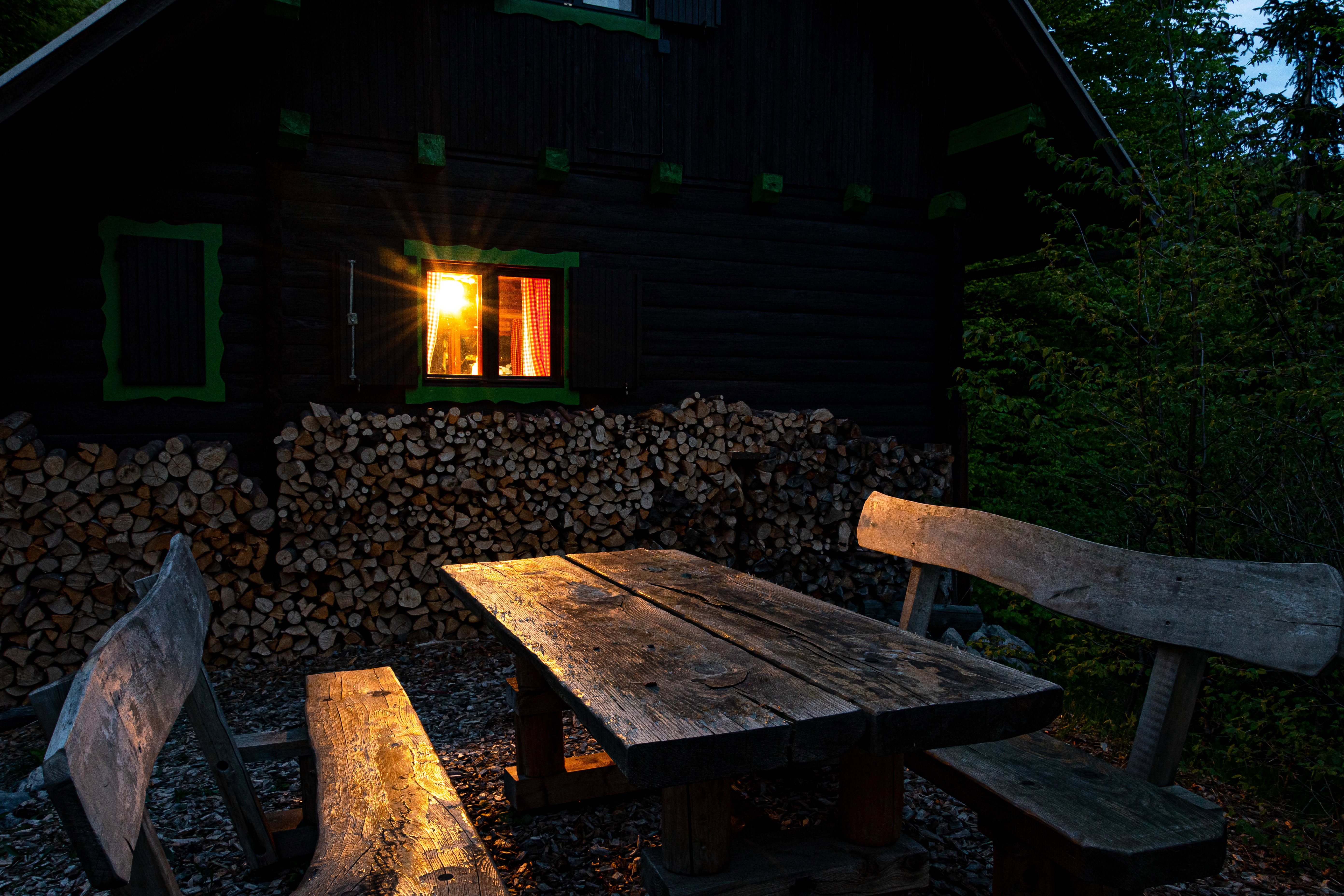 Naturhäuschen in Žirovnica