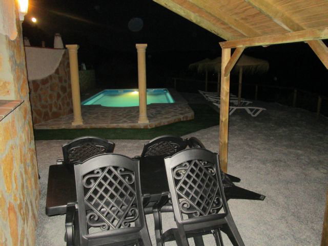 - image: 23