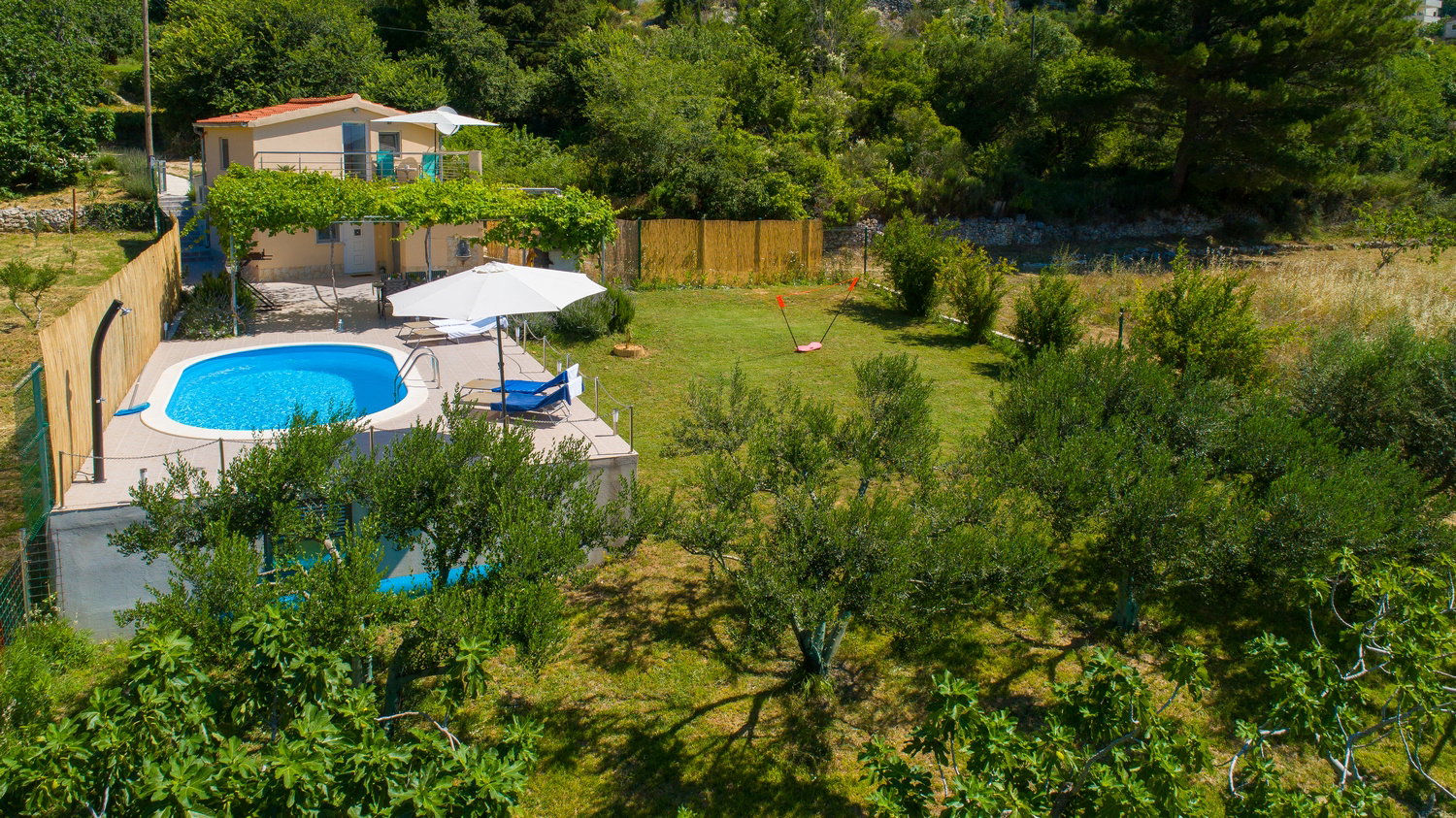 Maison nature à Solin