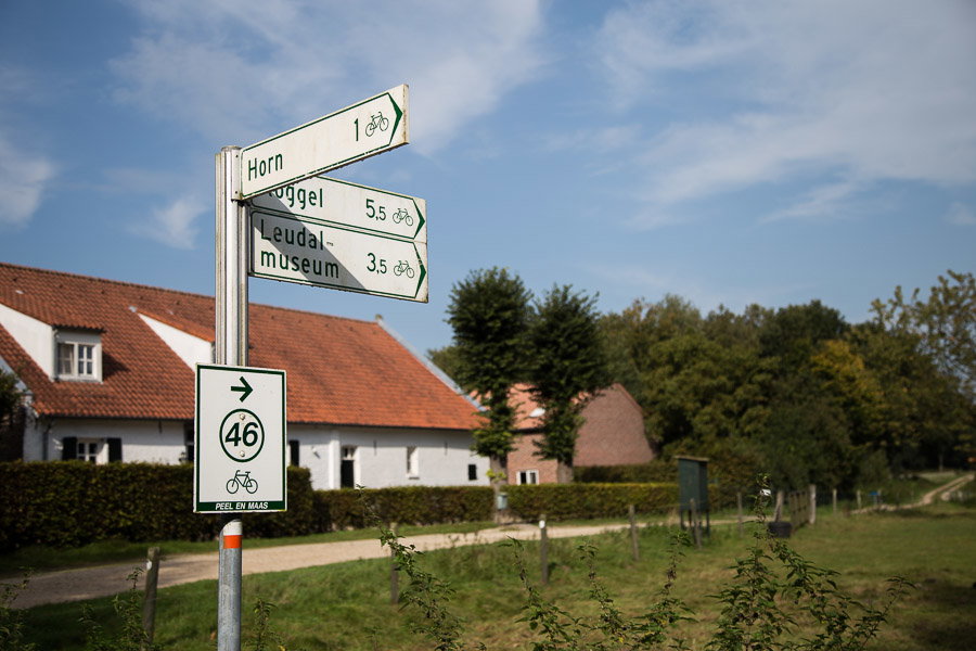 - image: 22