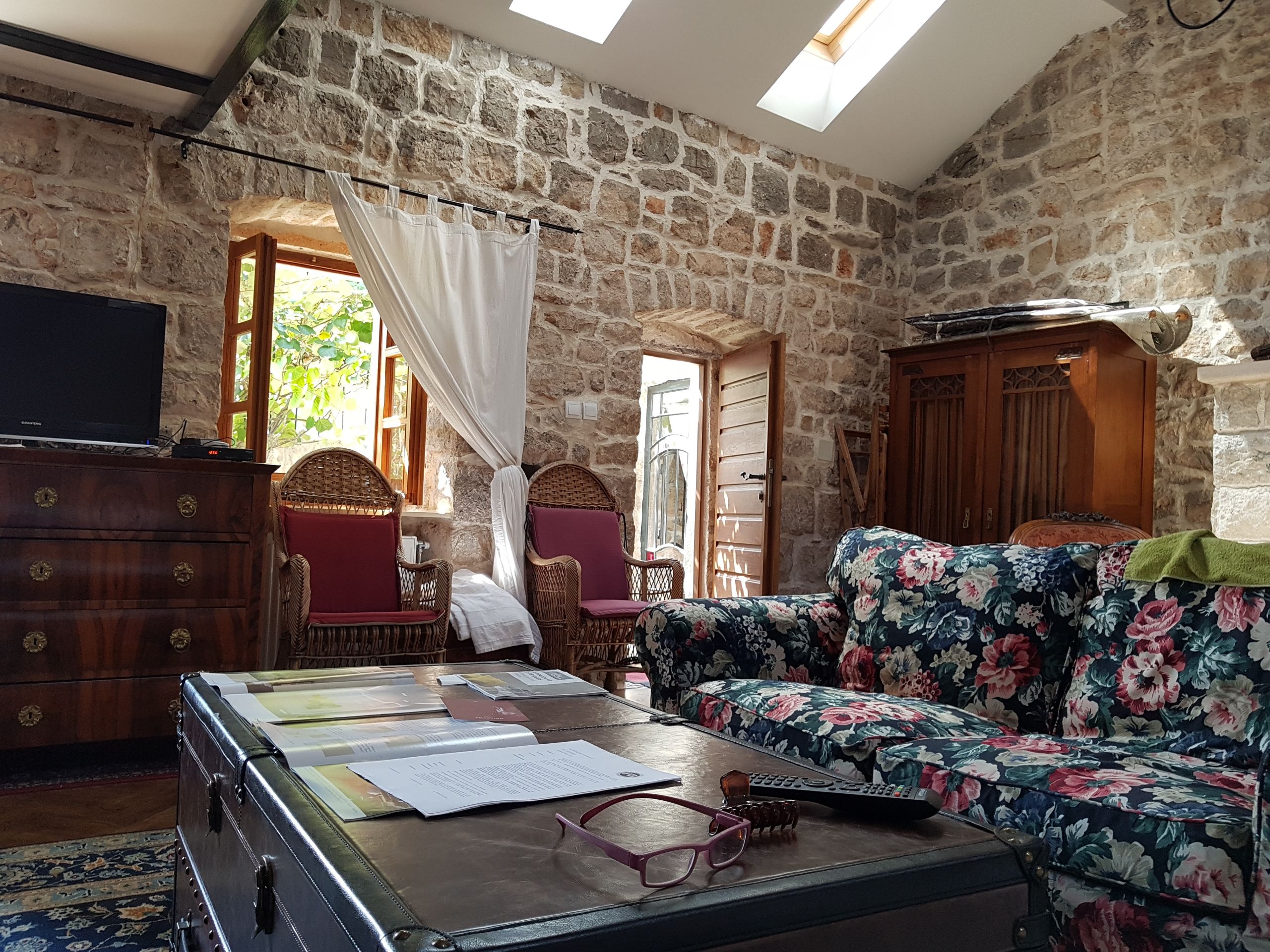 Nature house in MRKOVI