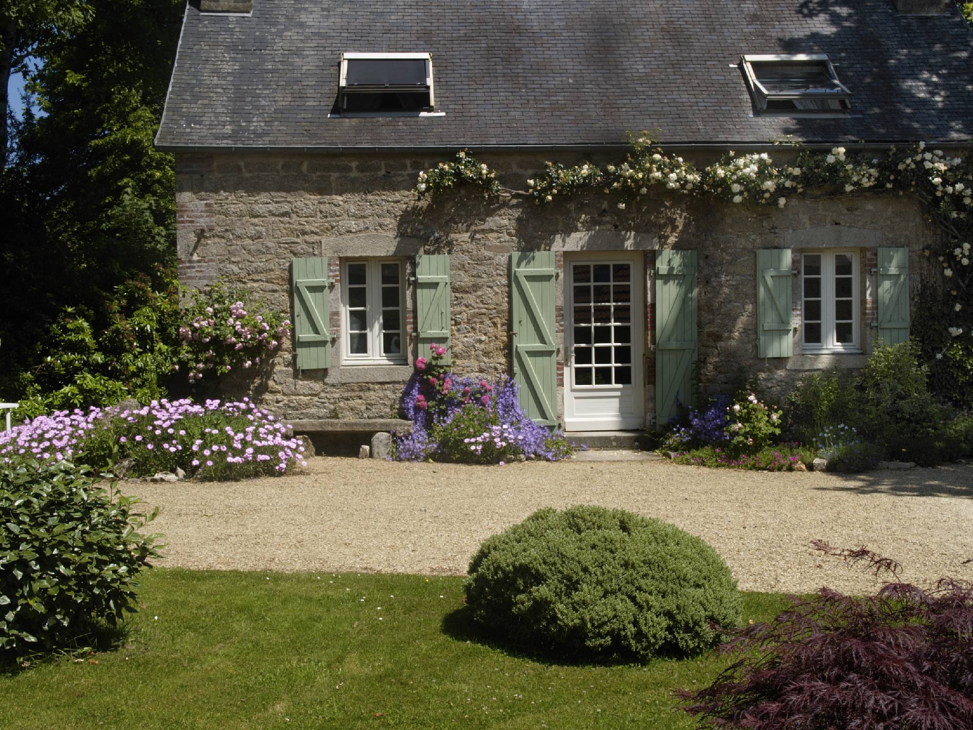 Nature house in LE CLOITRE-SAINT-THEGONNEC