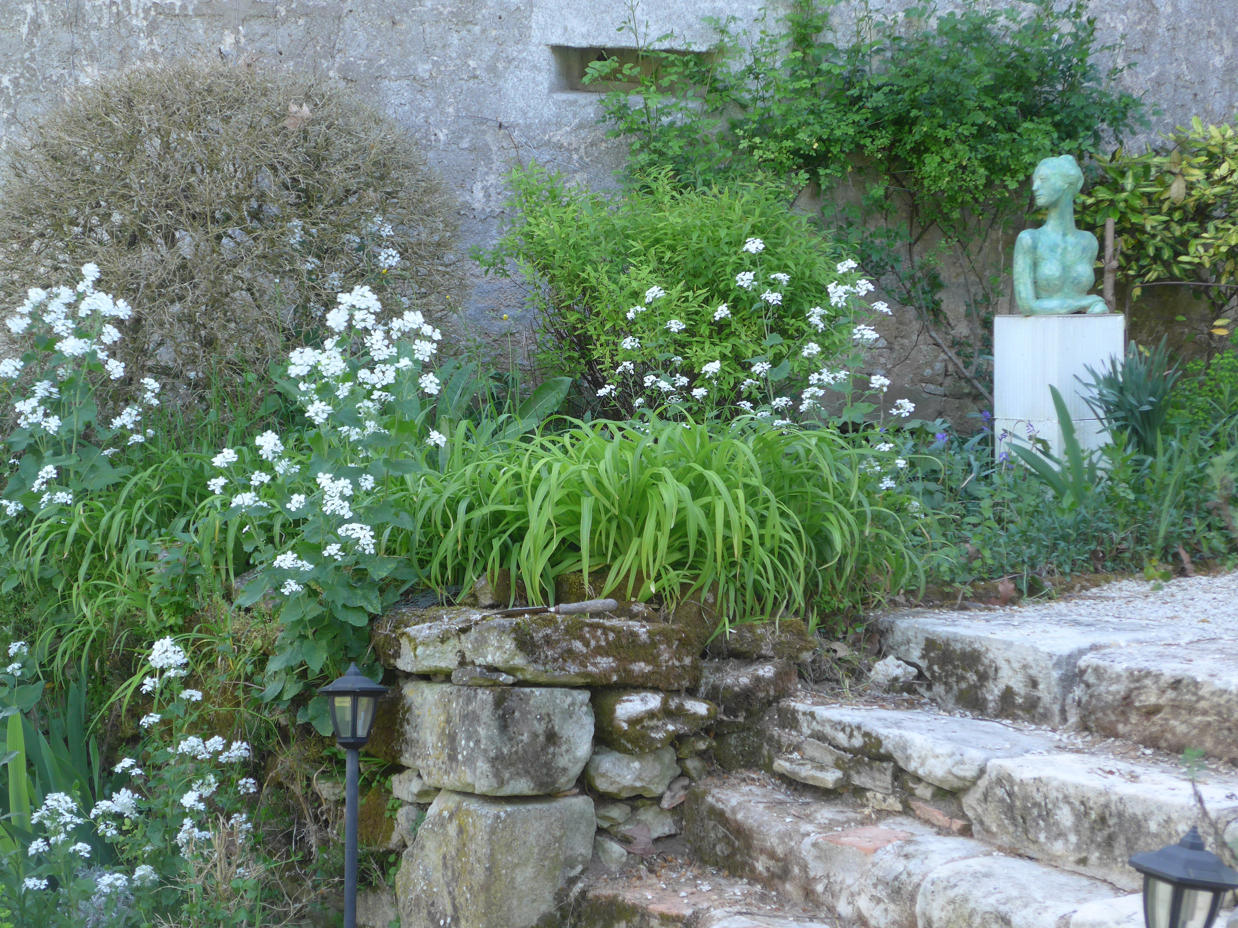- image: 26