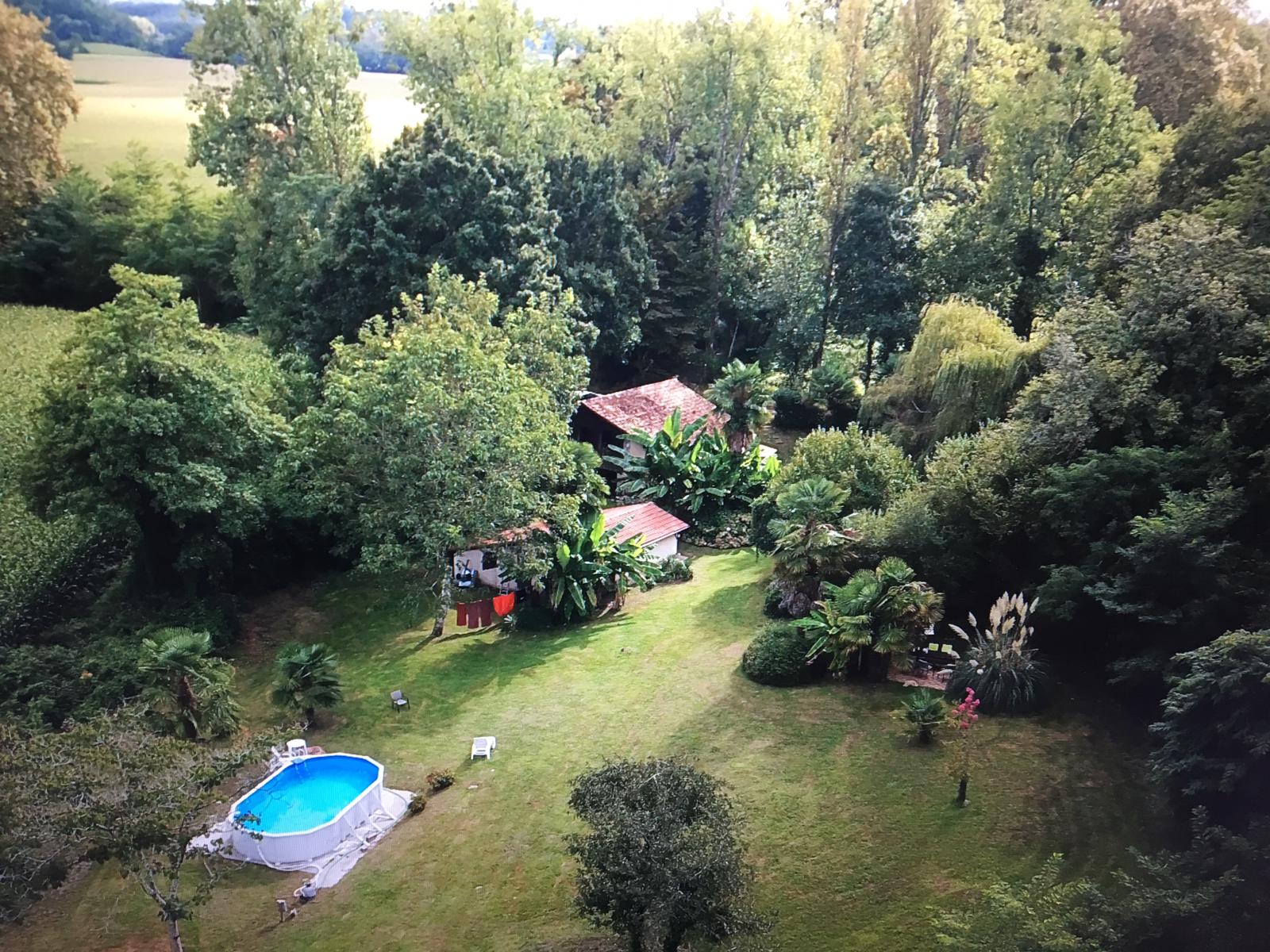 Maison nature à Pouillon