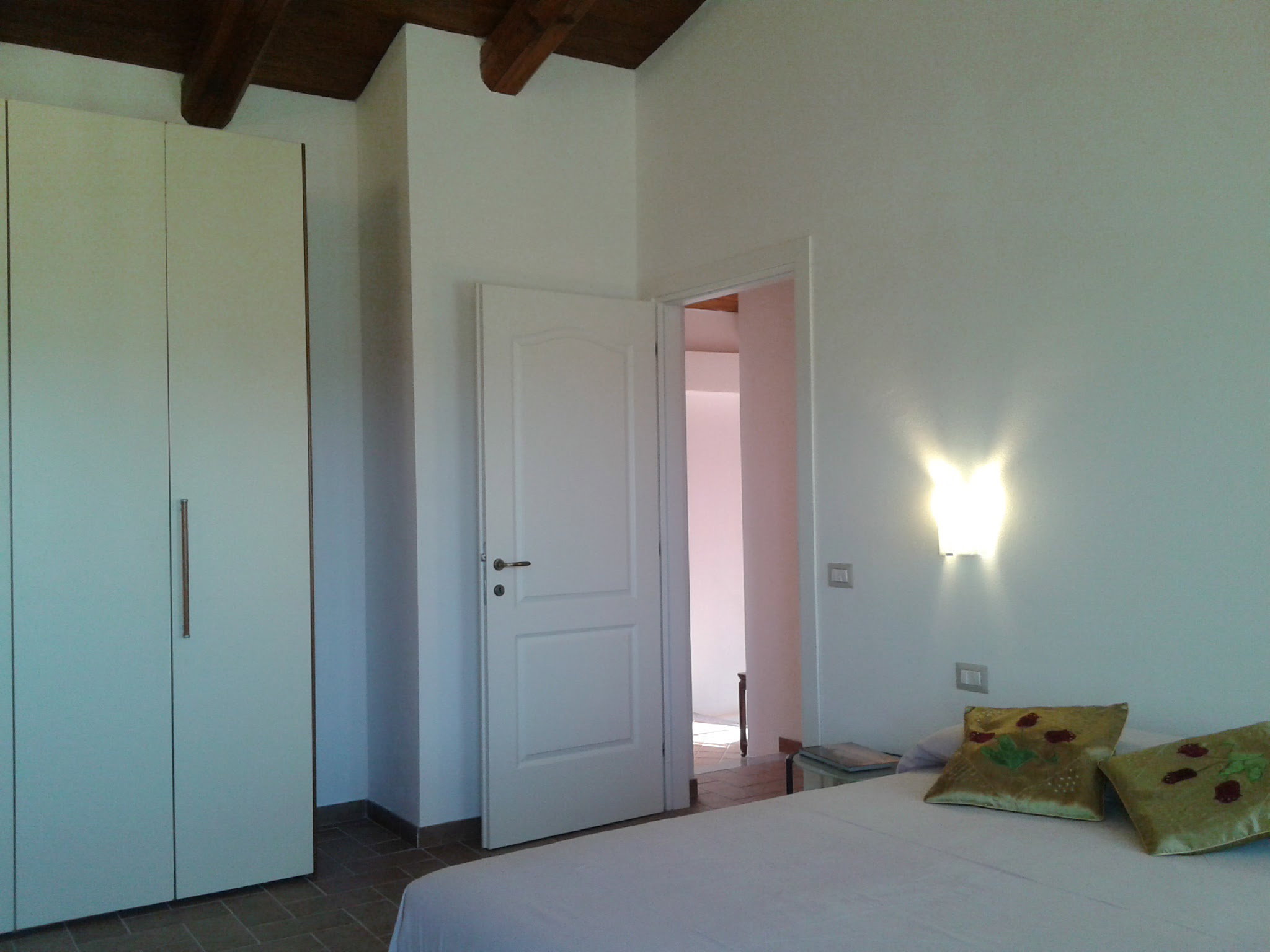- image: 12
