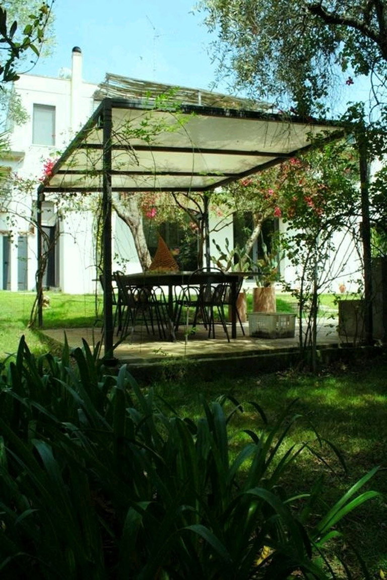 - image: 15