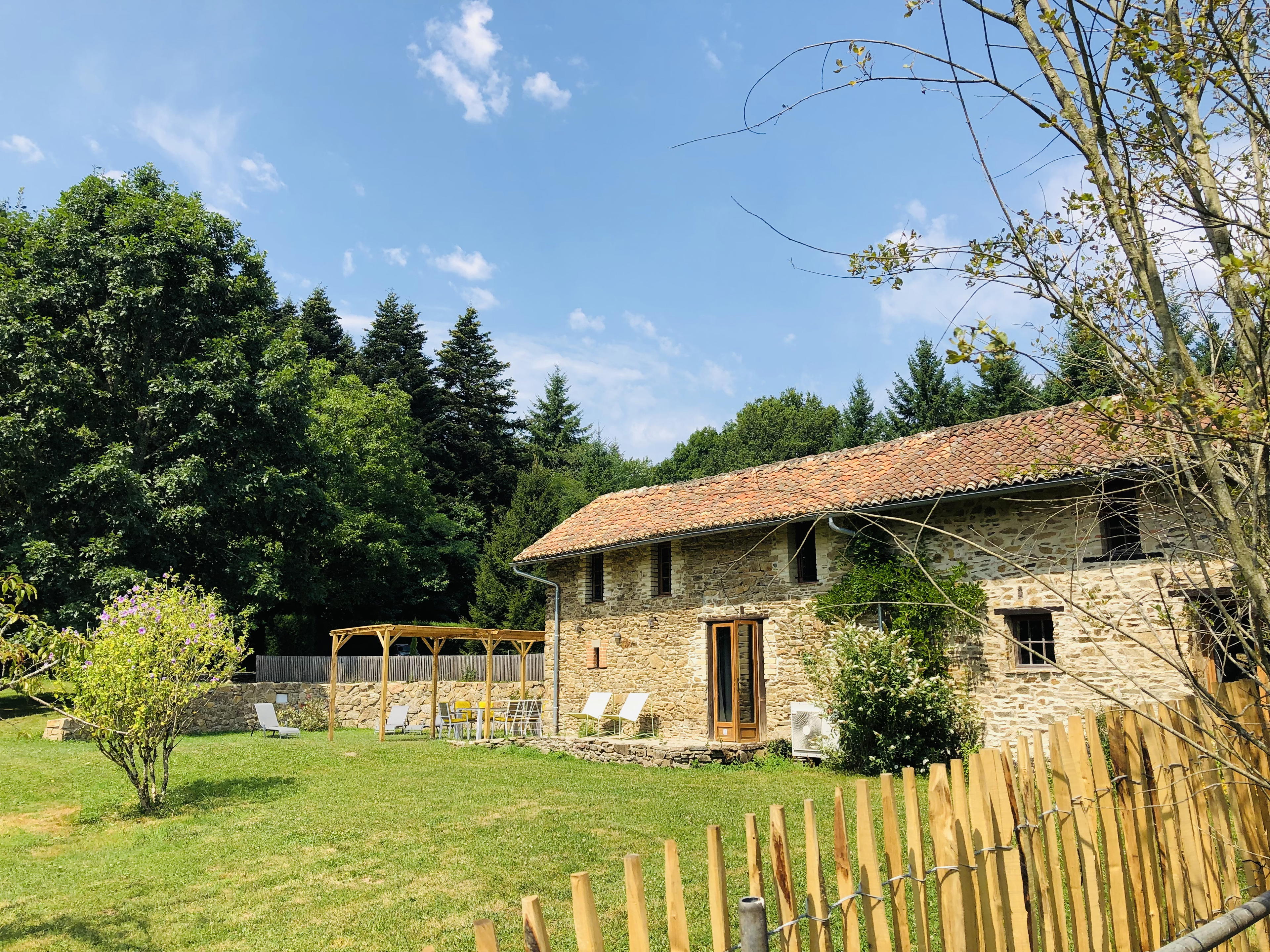 Nature house in Pageas