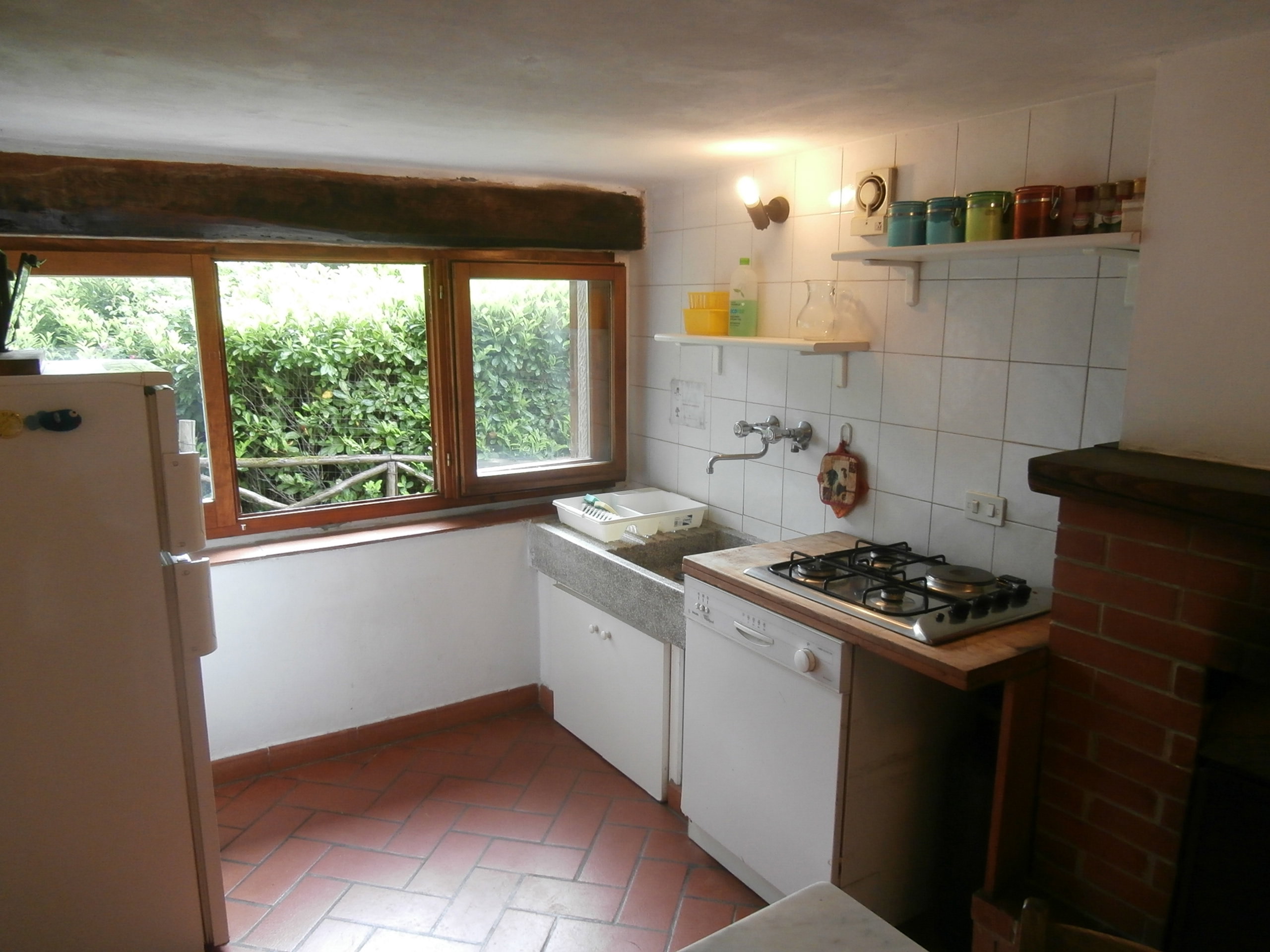 - image: 15