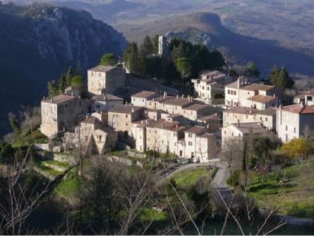 Casa nella natura a Rocchette di Fazio (Semproniano)