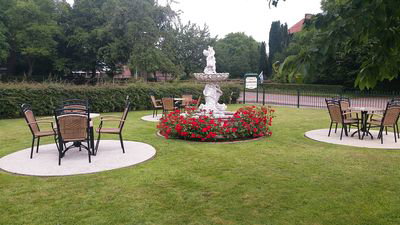 - image: 11