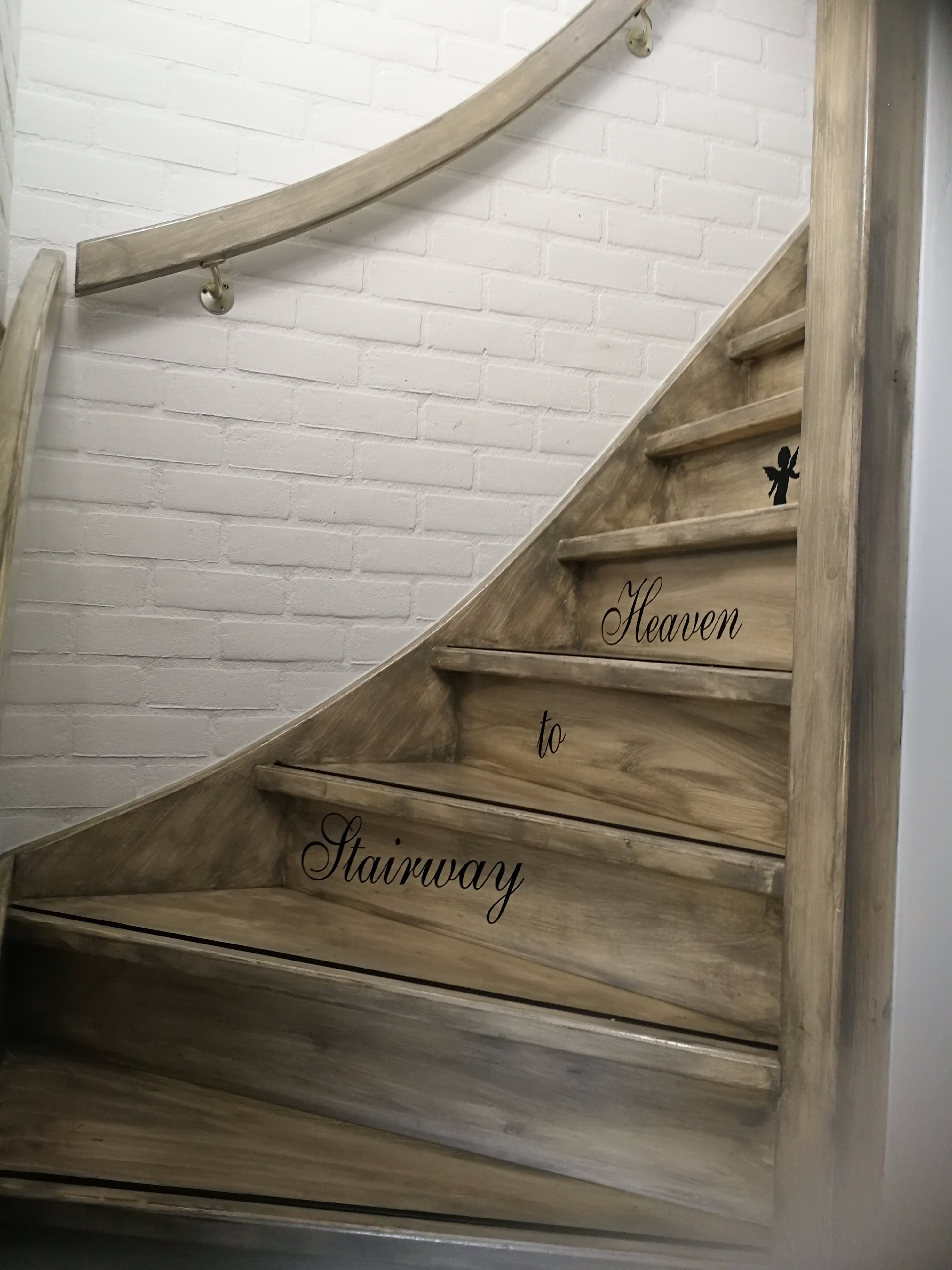 - image: 14